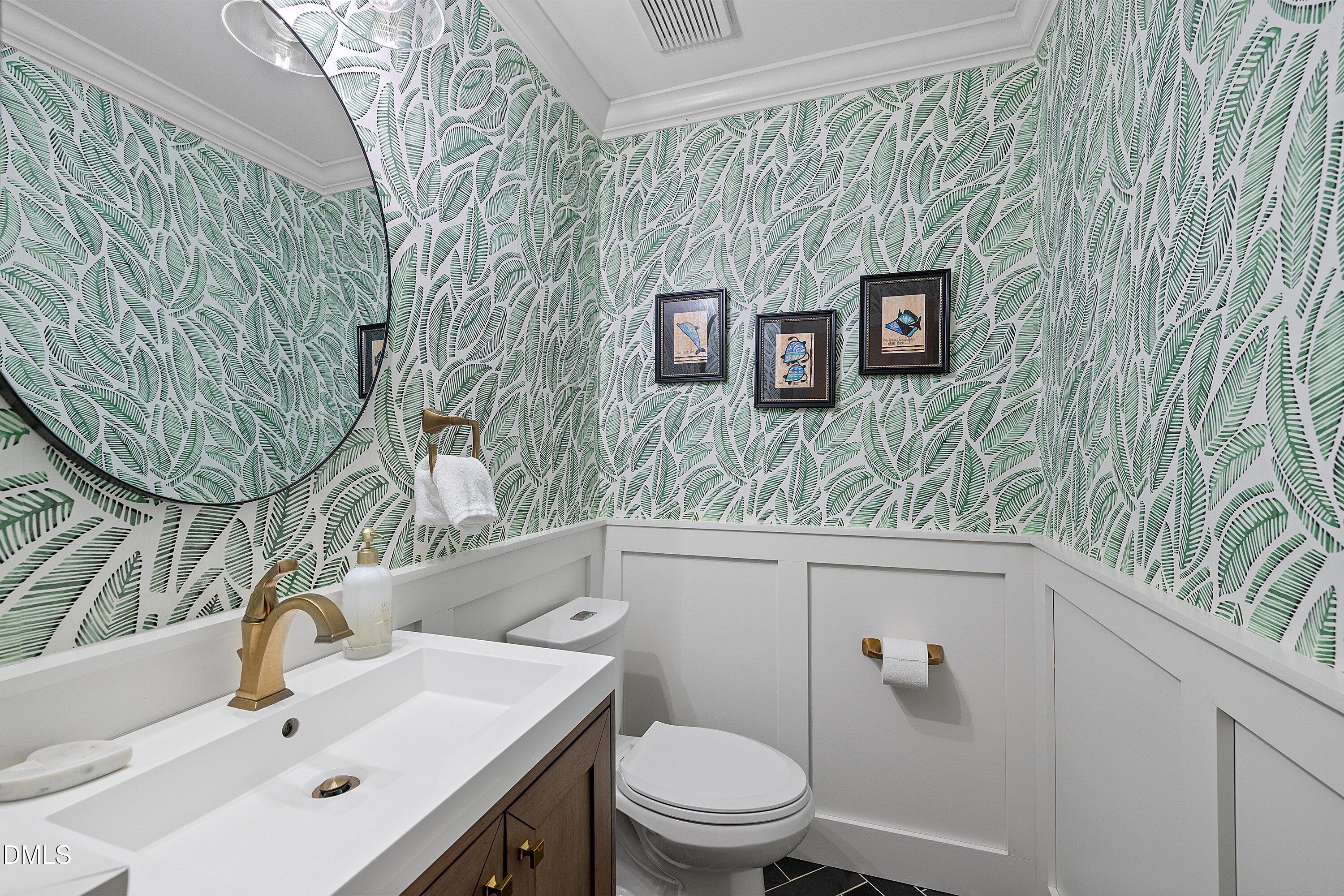 Raleigh, North Carolina 27615, United States, 4 Bedrooms Bedrooms, ,3 BathroomsBathrooms,Residential,Pending,246695