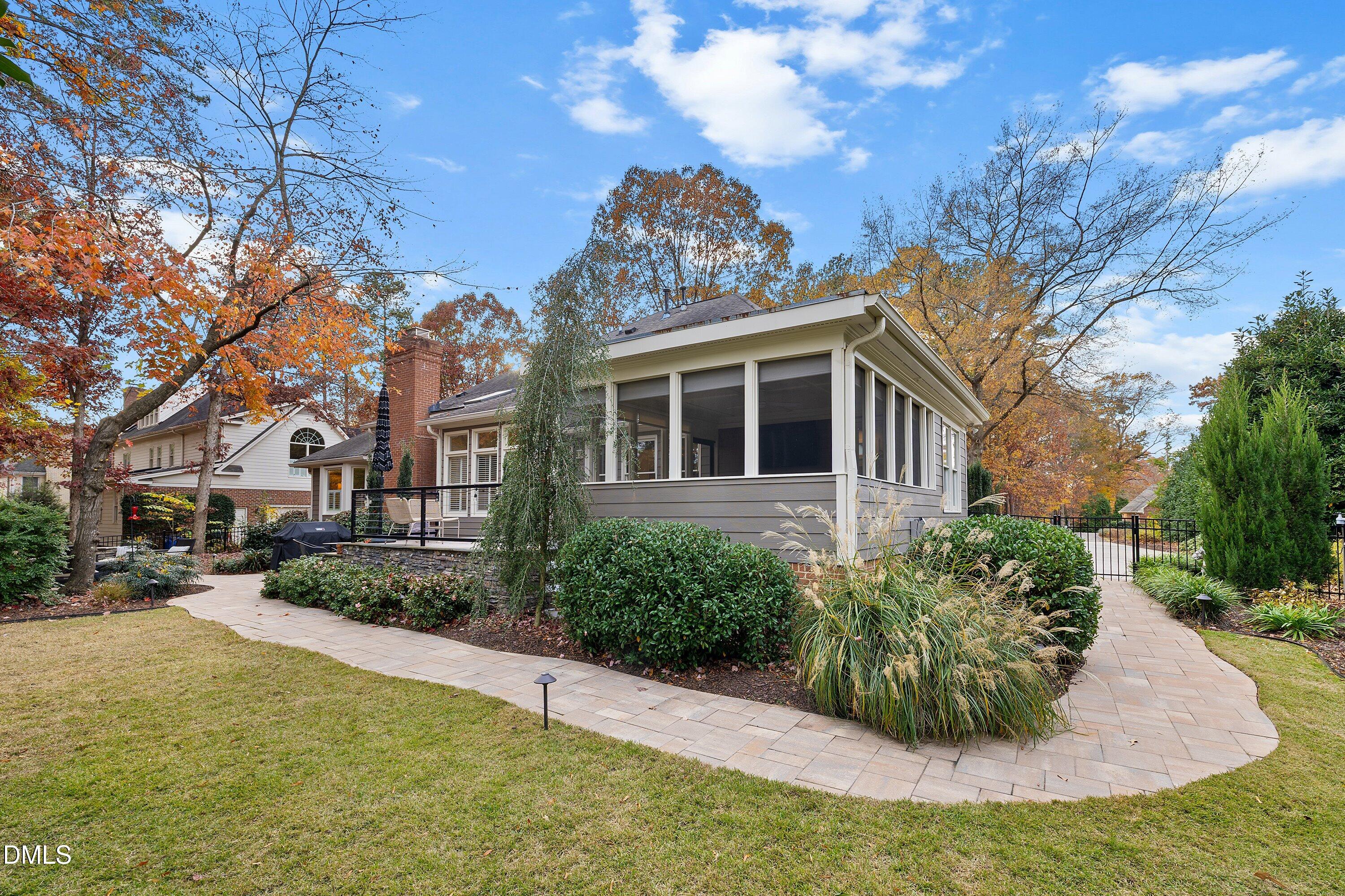 Raleigh, North Carolina 27615, United States, 4 Bedrooms Bedrooms, ,3 BathroomsBathrooms,Residential,Pending,246695