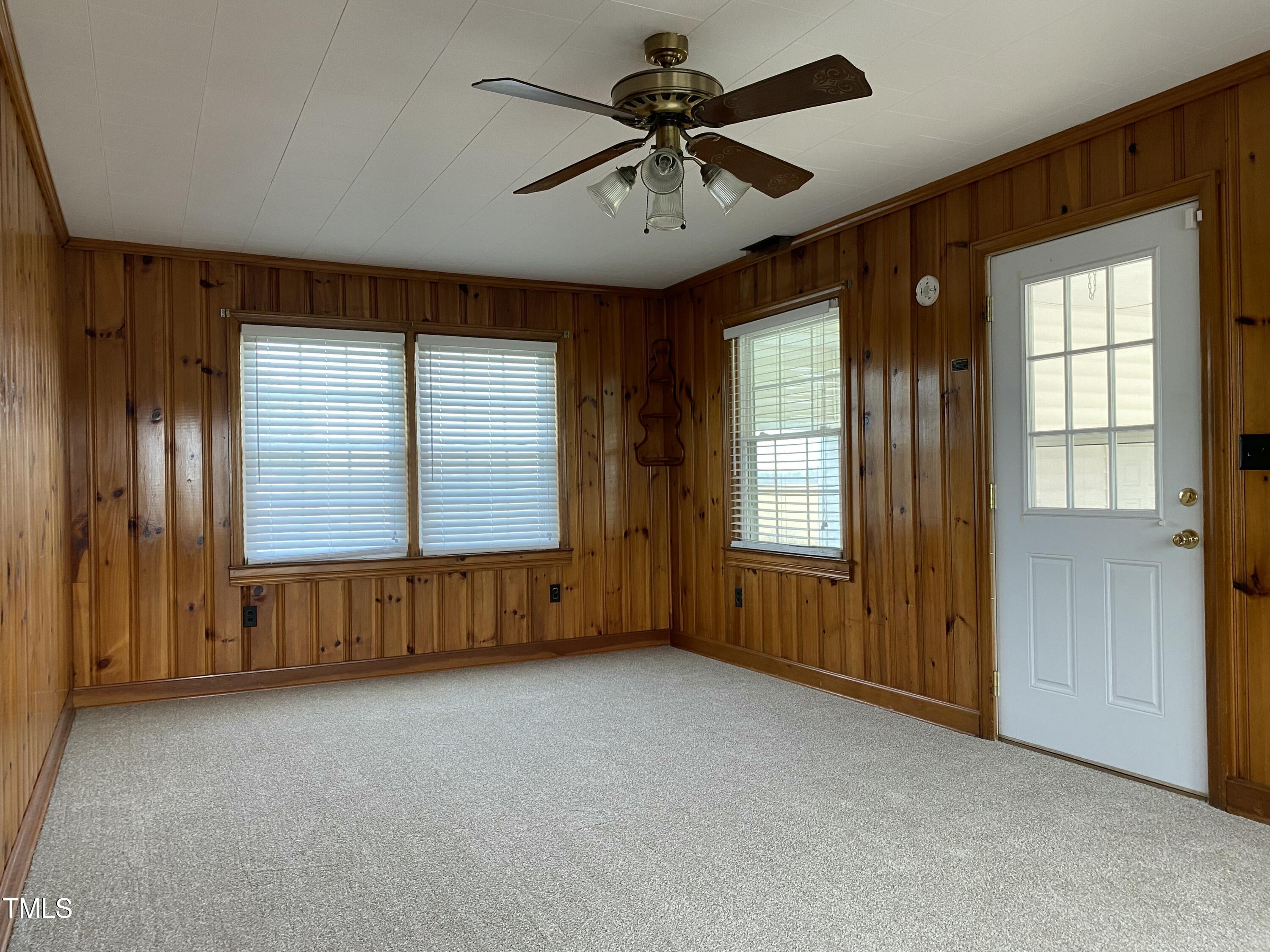 736 Core Rd Road