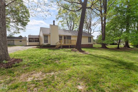 8306 Polaris Drive Bahama NC 27503