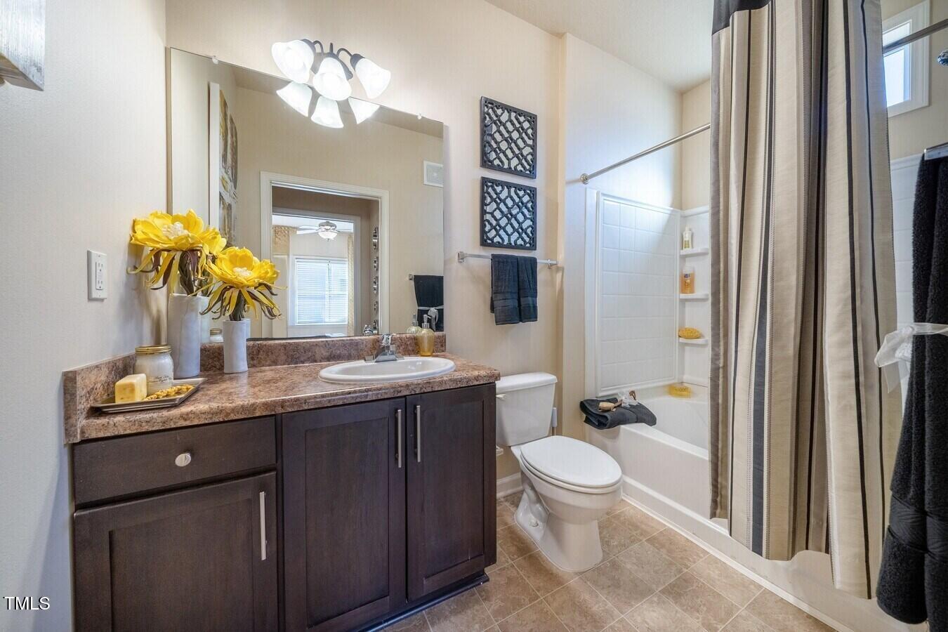 Apex, North Carolina 27502, United States, 1 Bedroom Bedrooms, ,1 BathroomBathrooms,Residential,Active,47270