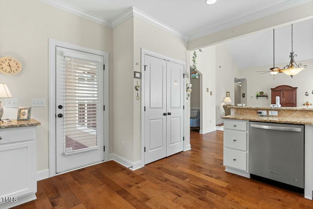 Sanford, North Carolina 27330, United States, 3 Bedrooms Bedrooms, ,2 BathroomsBathrooms,Residential,Active,92726