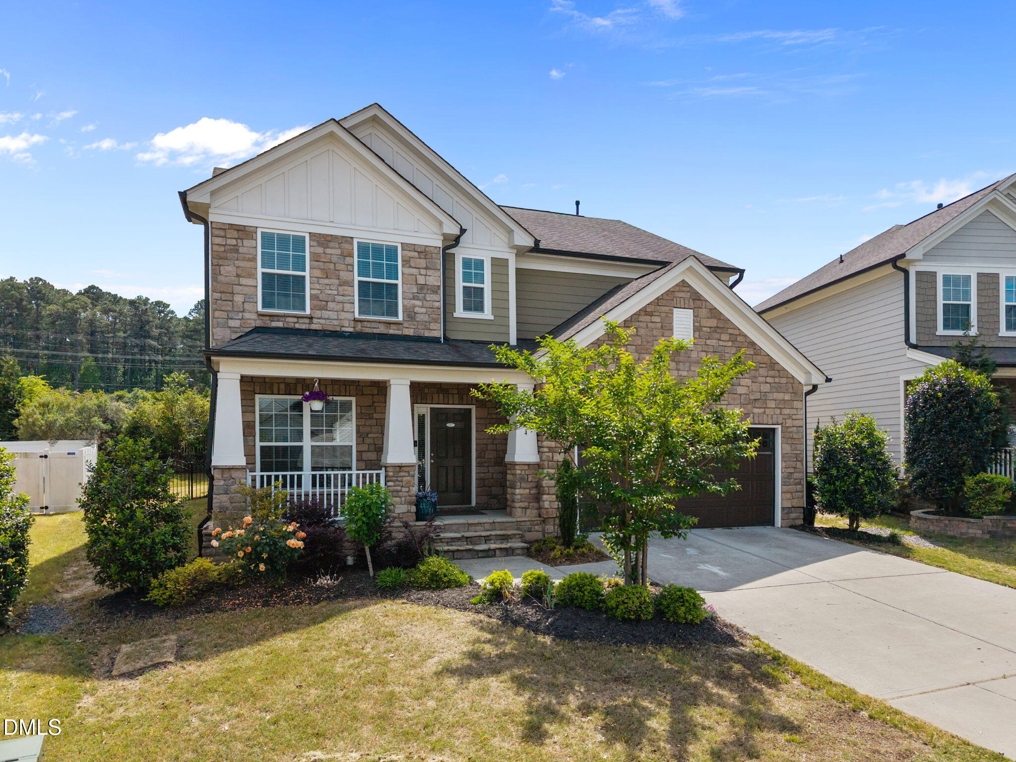 2464 Emily Brook Way