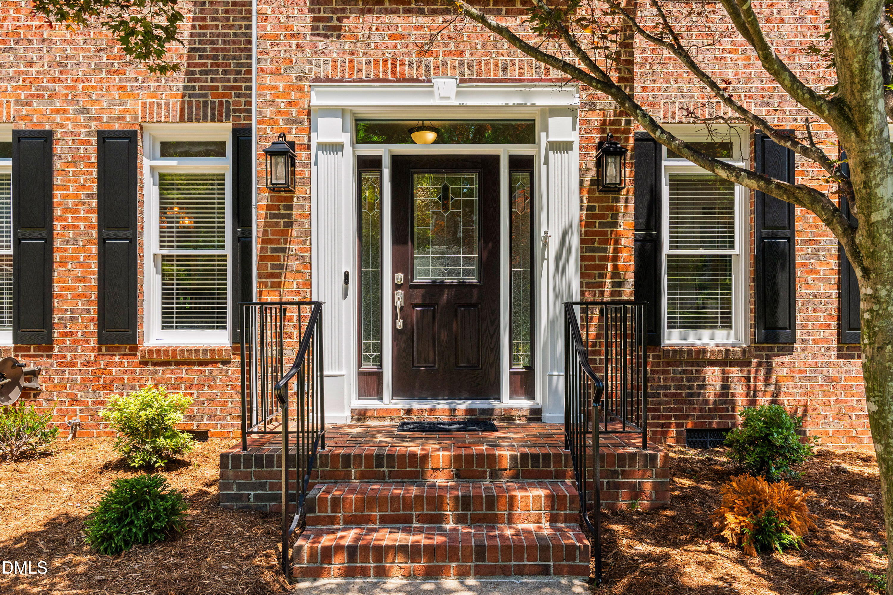 113 Stoneleigh Drive