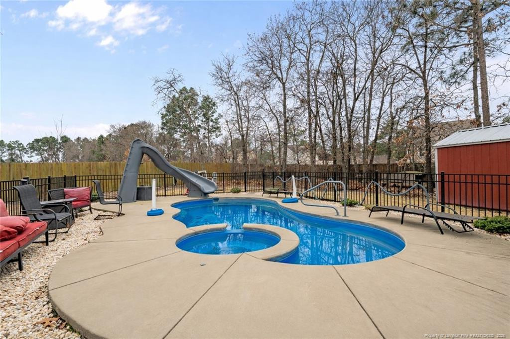 66 Cross Roads Court