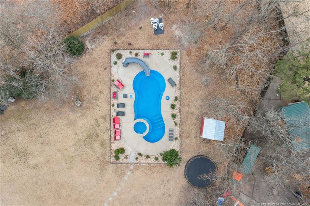 66 Cross Roads Court