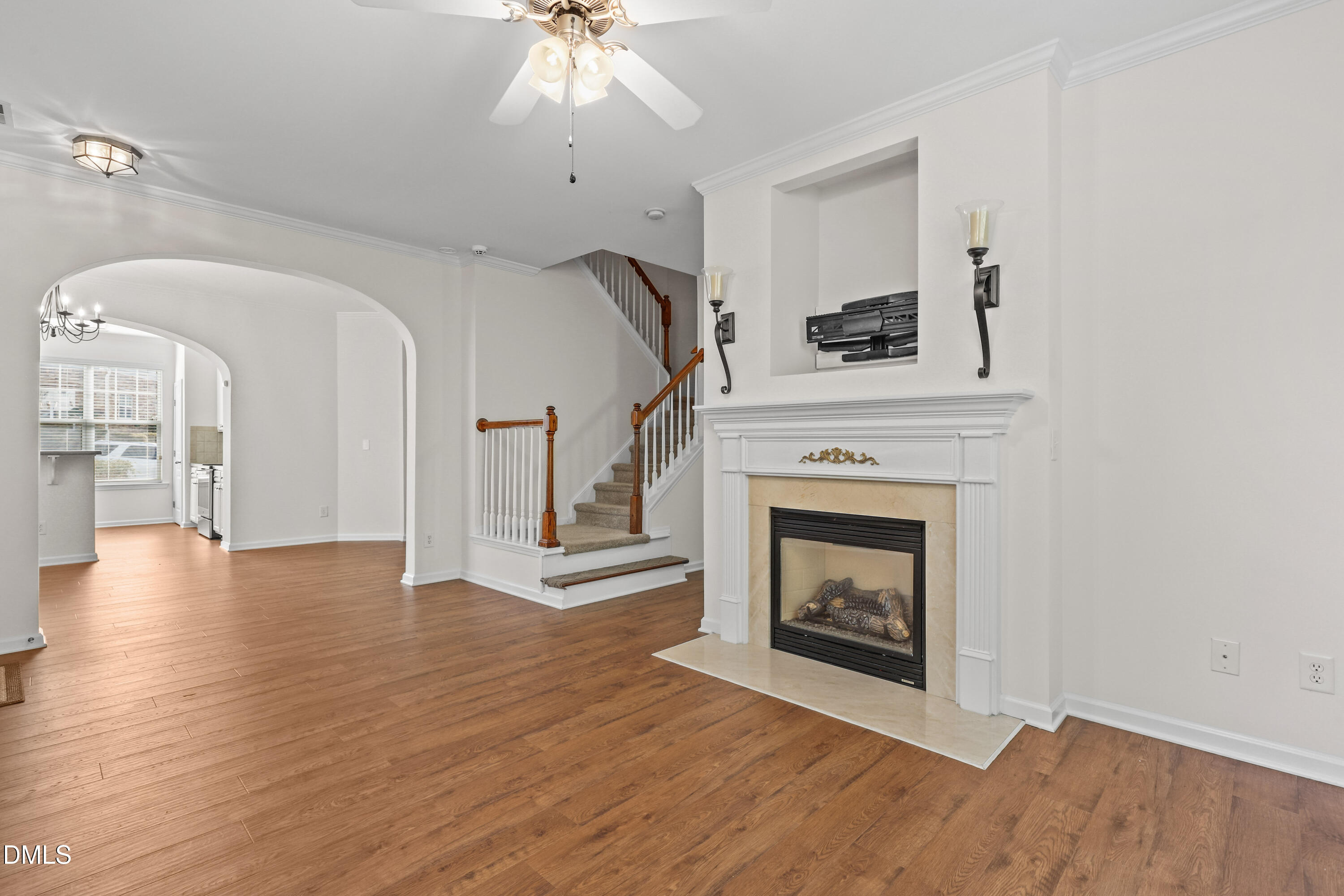 5020 Amber Clay Lane