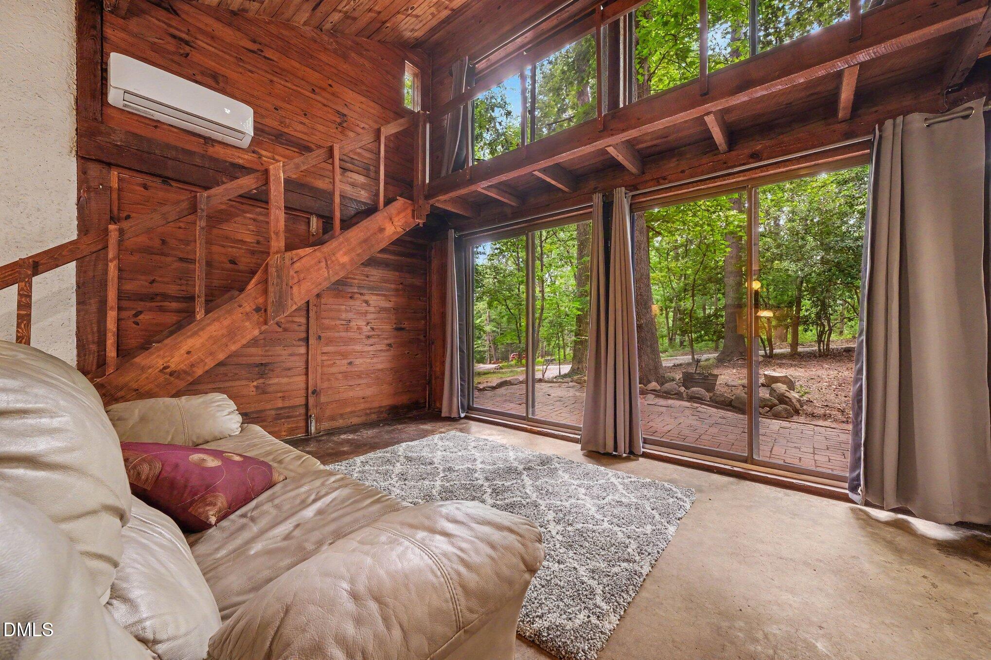 179 Hickory Pond Road