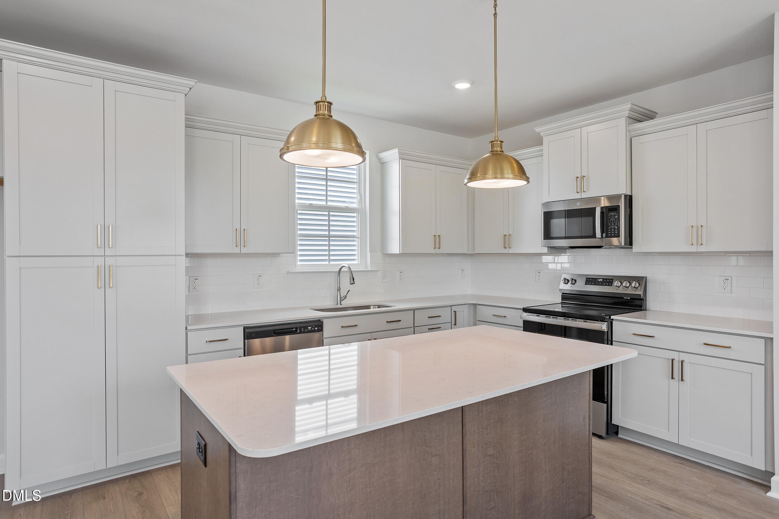 396 White Oak Garden Way 236