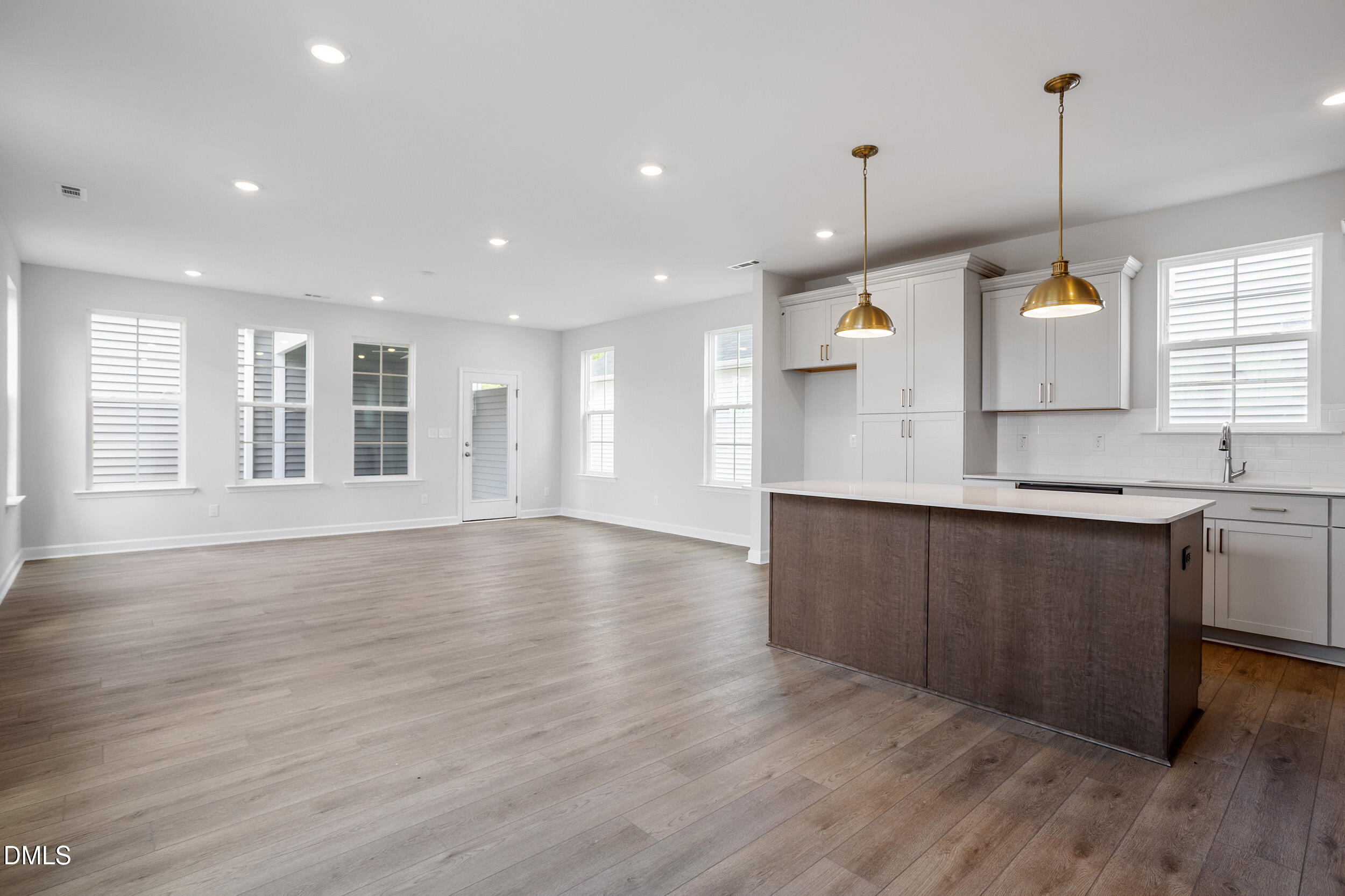 396 White Oak Garden Way 236