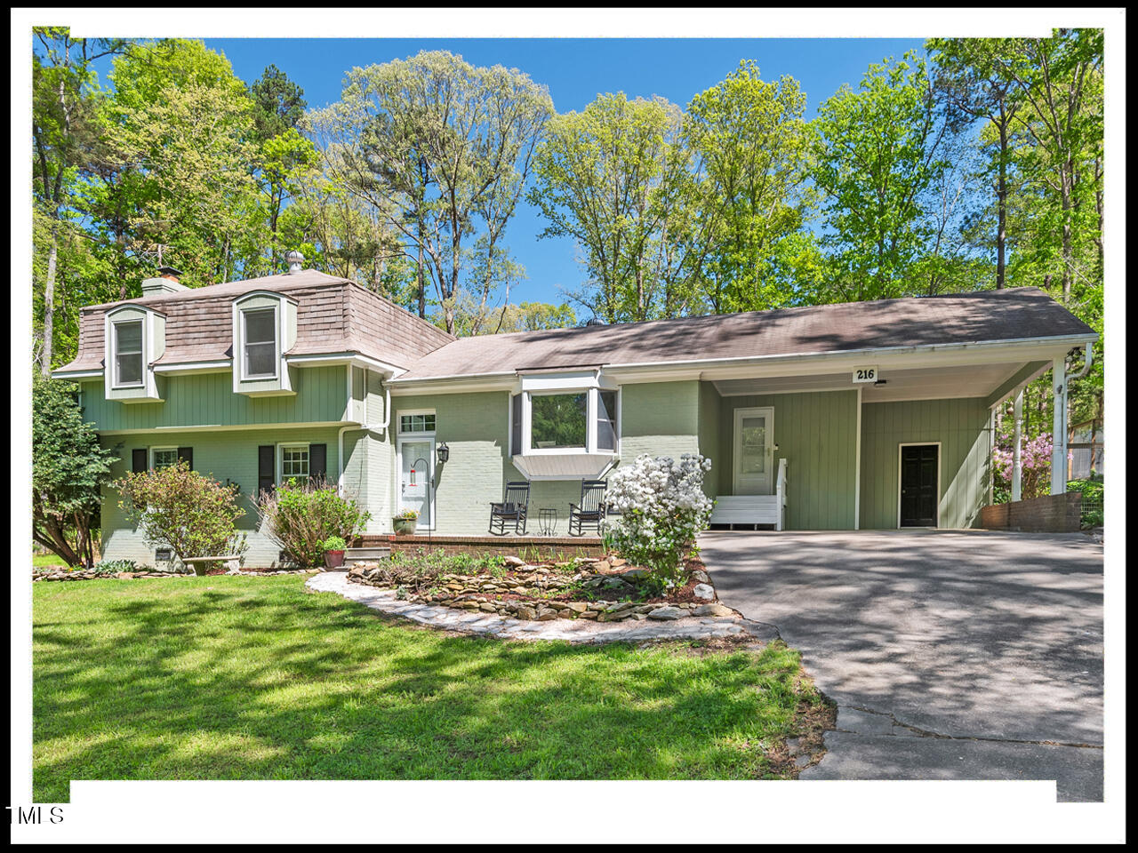 216 Brook Lane