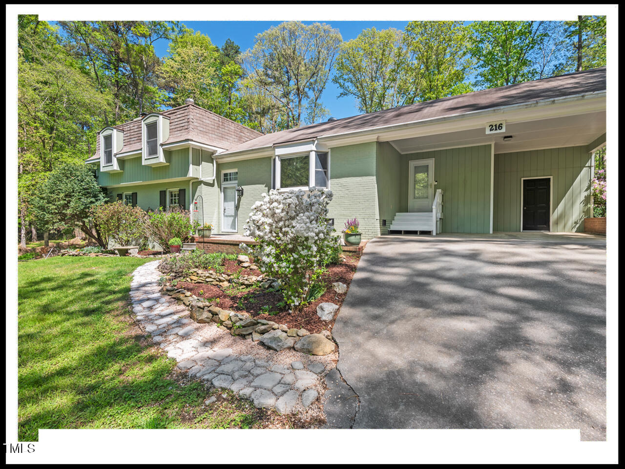 216 Brook Lane