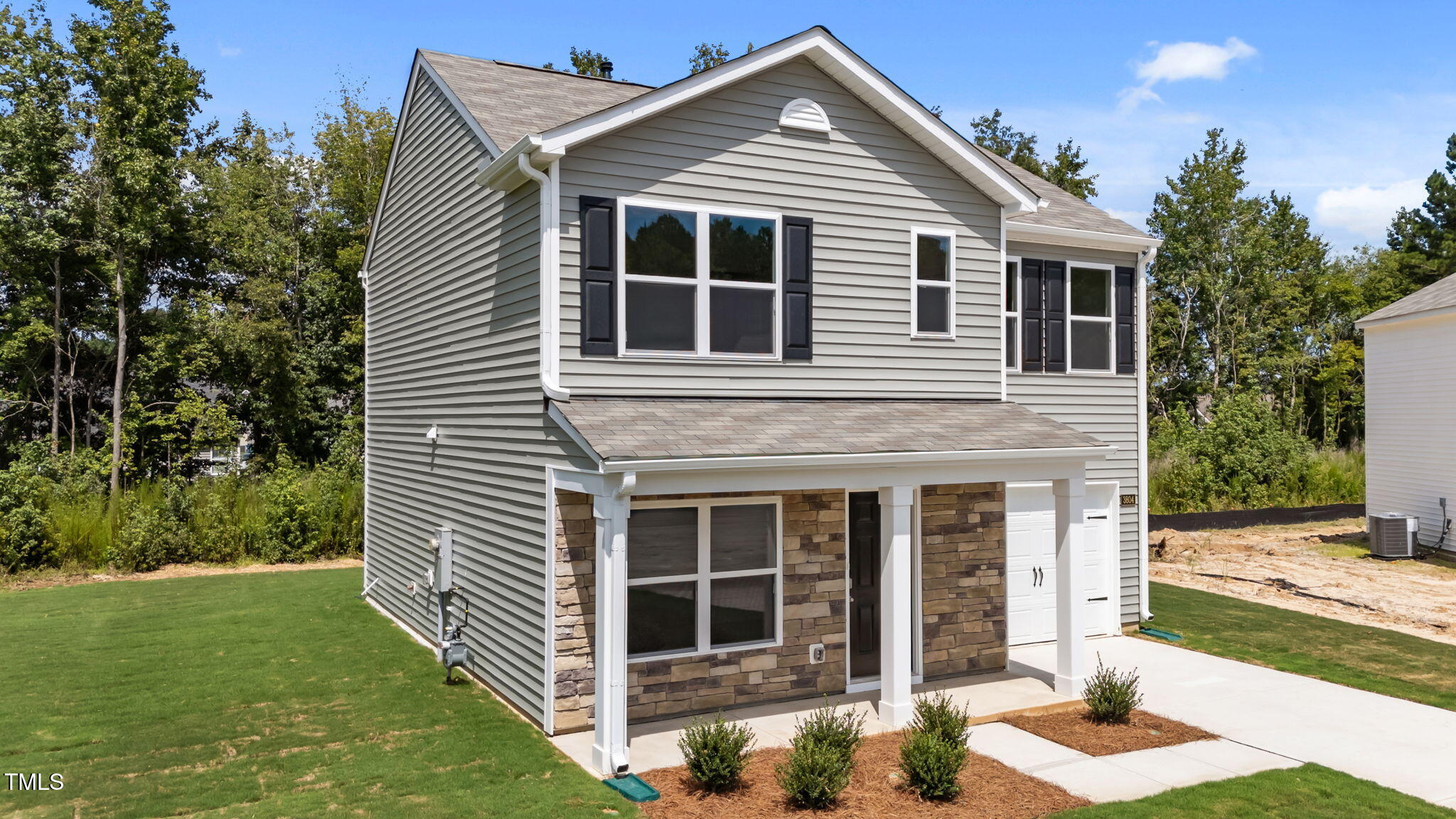 3824 Dianne Drive NW