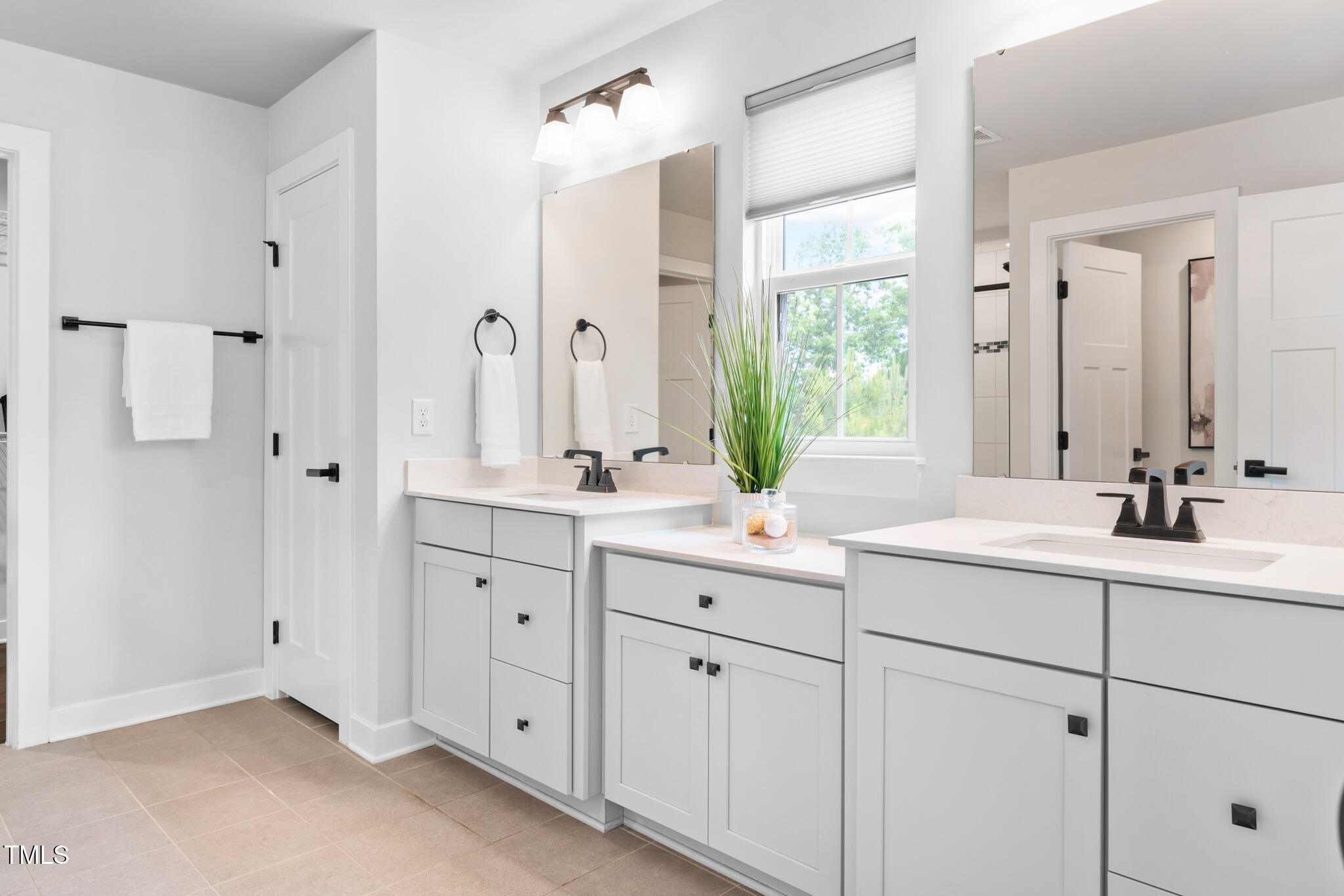 New Hill, North Carolina 27562, United States, 4 Bedrooms Bedrooms, ,3 BathroomsBathrooms,Residential,Active,126176