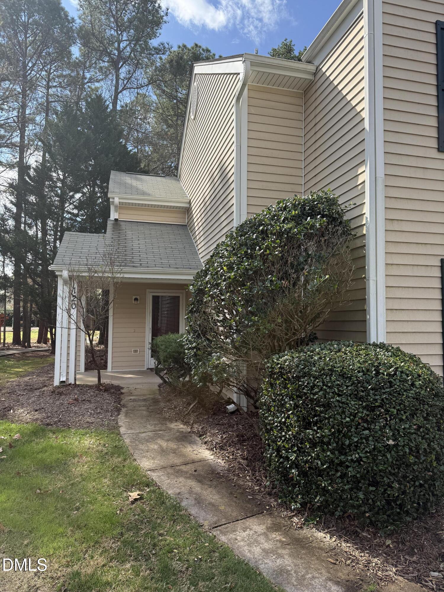 120 Sir Richard Lane