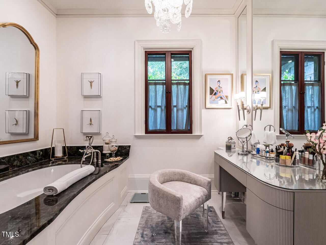 Durham, North Carolina 27713, United States, 5 Bedrooms Bedrooms, ,8 BathroomsBathrooms,Residential,Active,208938