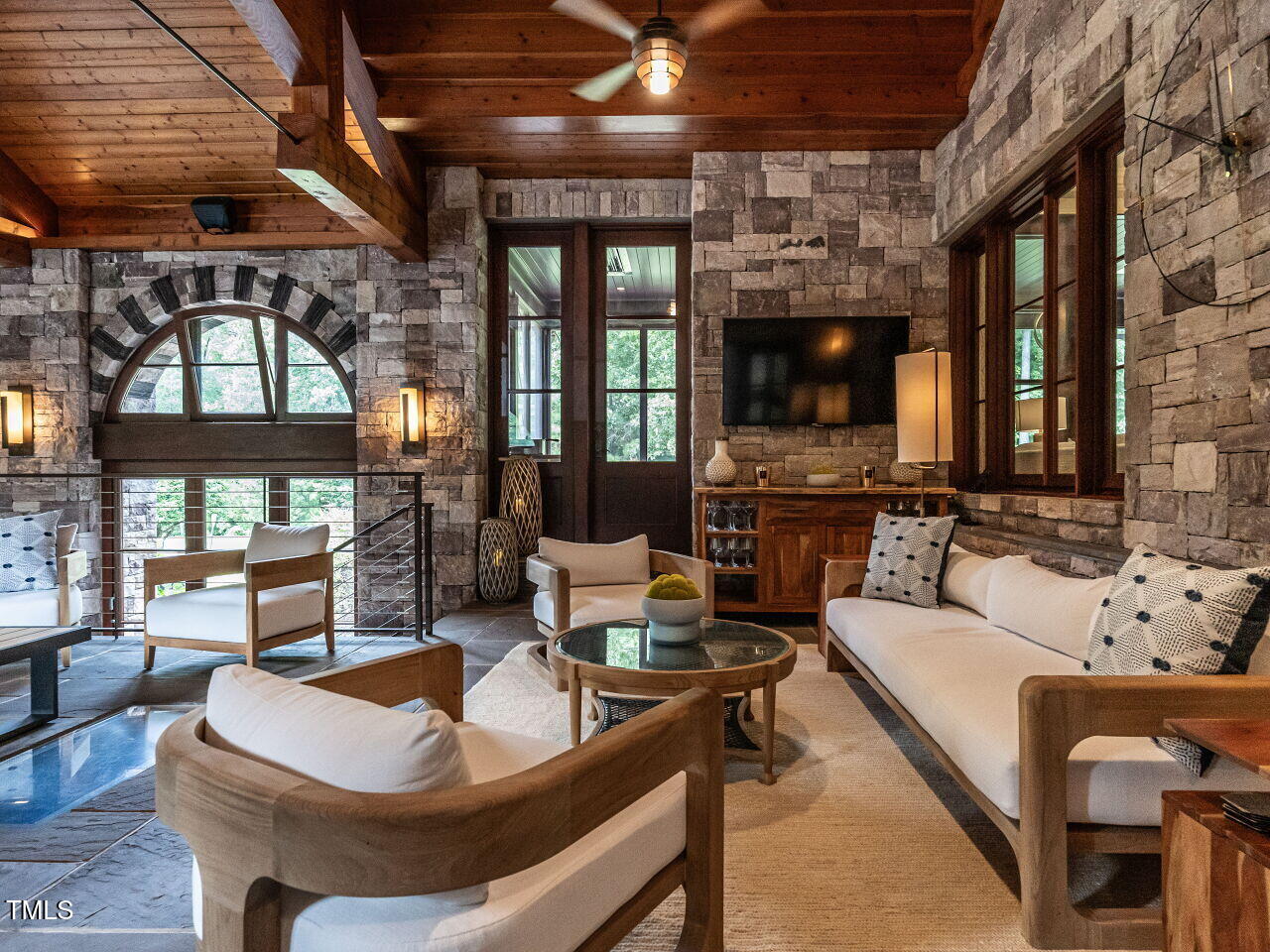 Durham, North Carolina 27713, United States, 5 Bedrooms Bedrooms, ,8 BathroomsBathrooms,Residential,Active,208938