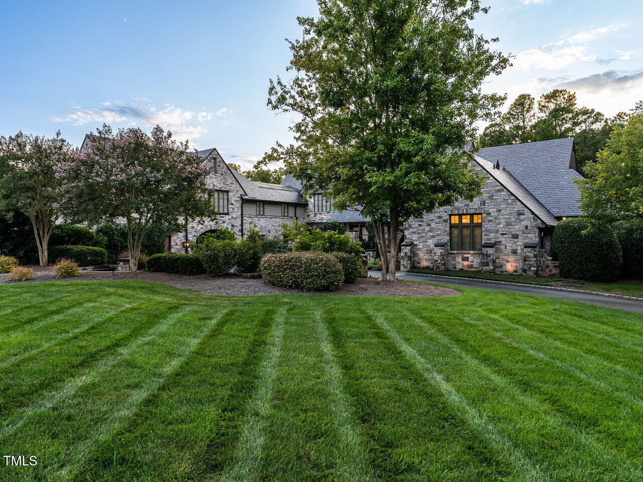 Durham, North Carolina 27713, United States, 5 Bedrooms Bedrooms, ,8 BathroomsBathrooms,Residential,Active,208938