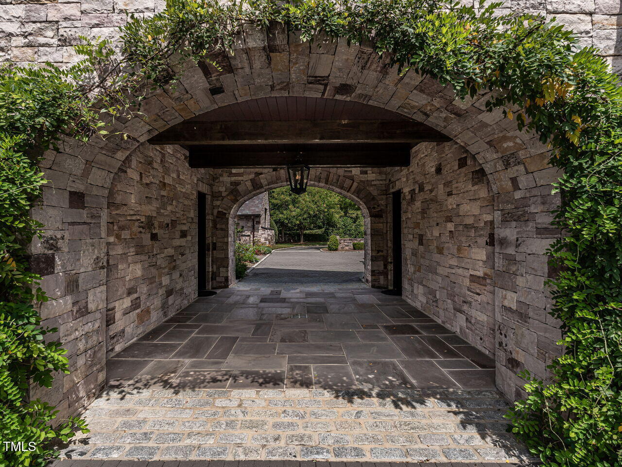 Durham, North Carolina 27713, United States, 5 Bedrooms Bedrooms, ,8 BathroomsBathrooms,Residential,Active,208938