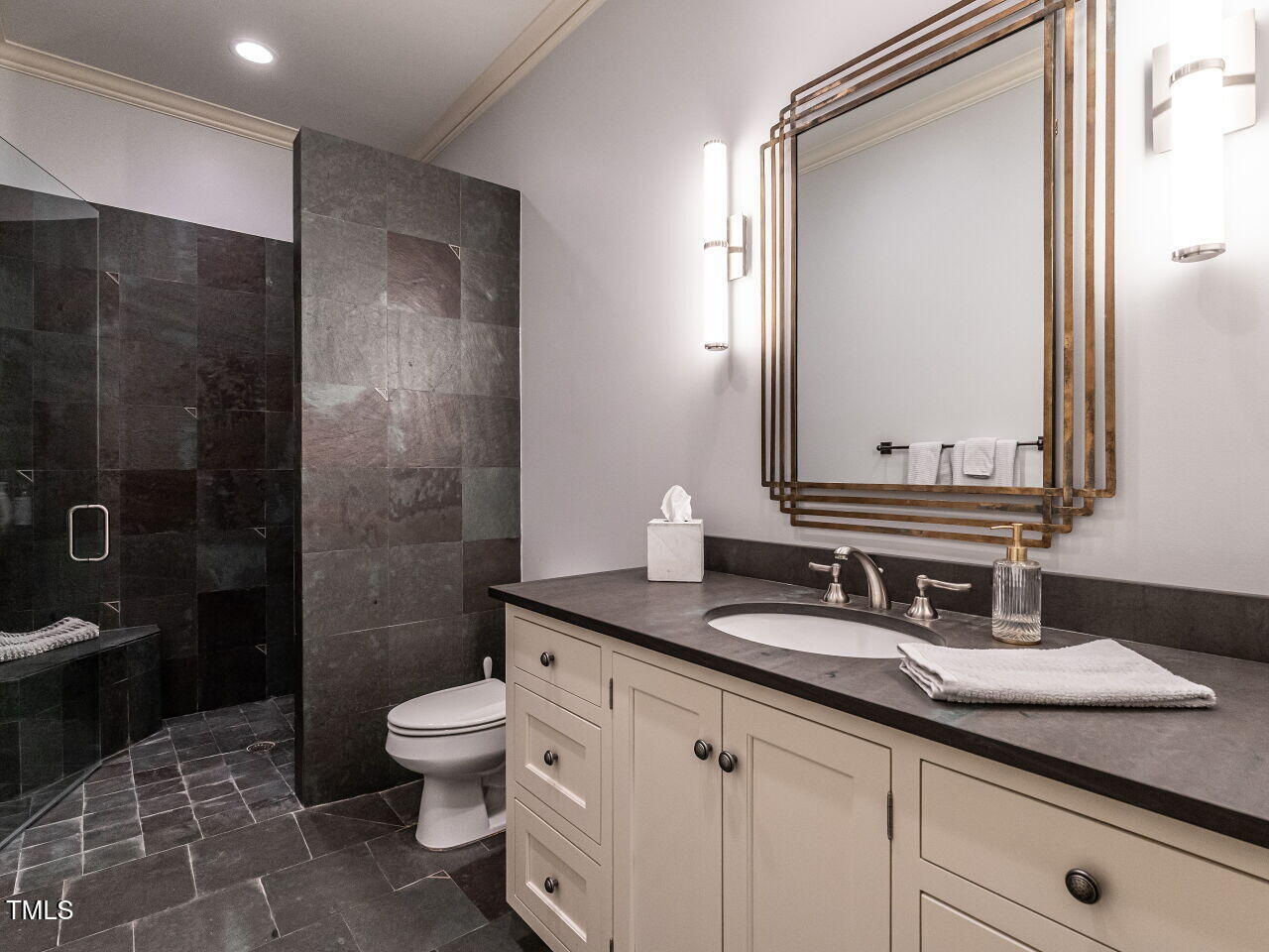 Durham, North Carolina 27713, United States, 5 Bedrooms Bedrooms, ,8 BathroomsBathrooms,Residential,Active,208938