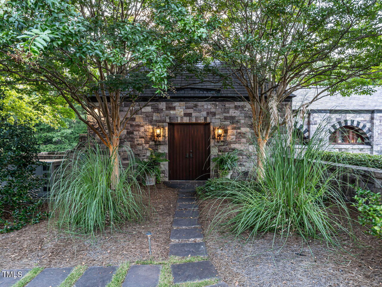 Durham, North Carolina 27713, United States, 5 Bedrooms Bedrooms, ,8 BathroomsBathrooms,Residential,Active,208938