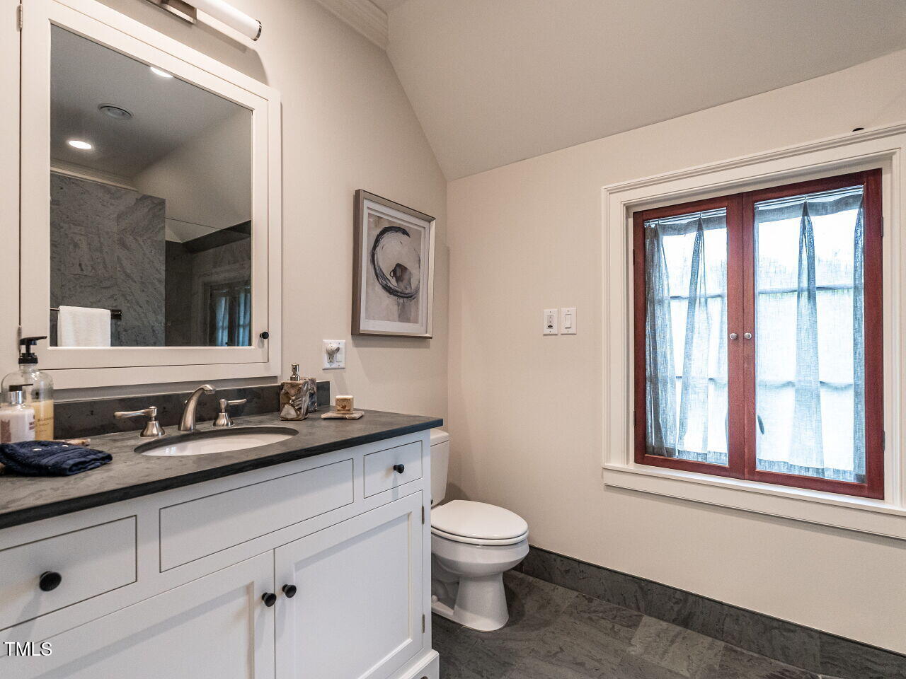 Durham, North Carolina 27713, United States, 5 Bedrooms Bedrooms, ,8 BathroomsBathrooms,Residential,Active,208938