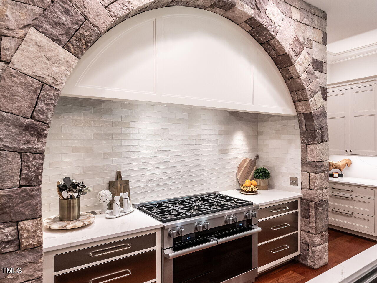 Durham, North Carolina 27713, United States, 5 Bedrooms Bedrooms, ,8 BathroomsBathrooms,Residential,Active,208938