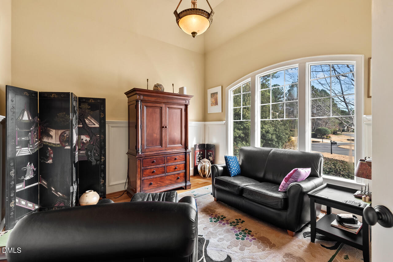 25 Crimson Oak Drive