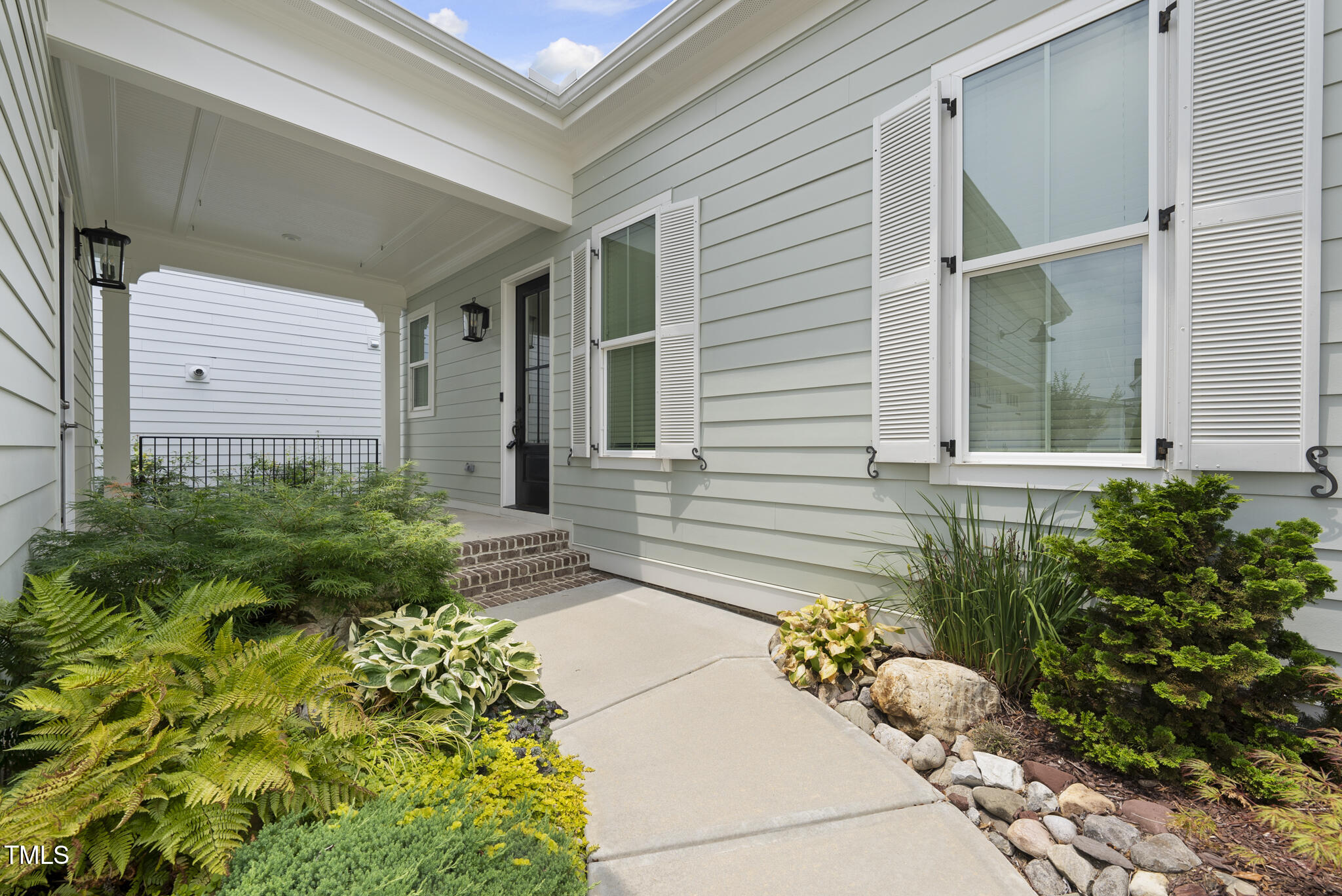 733 Daniel Ridge Road