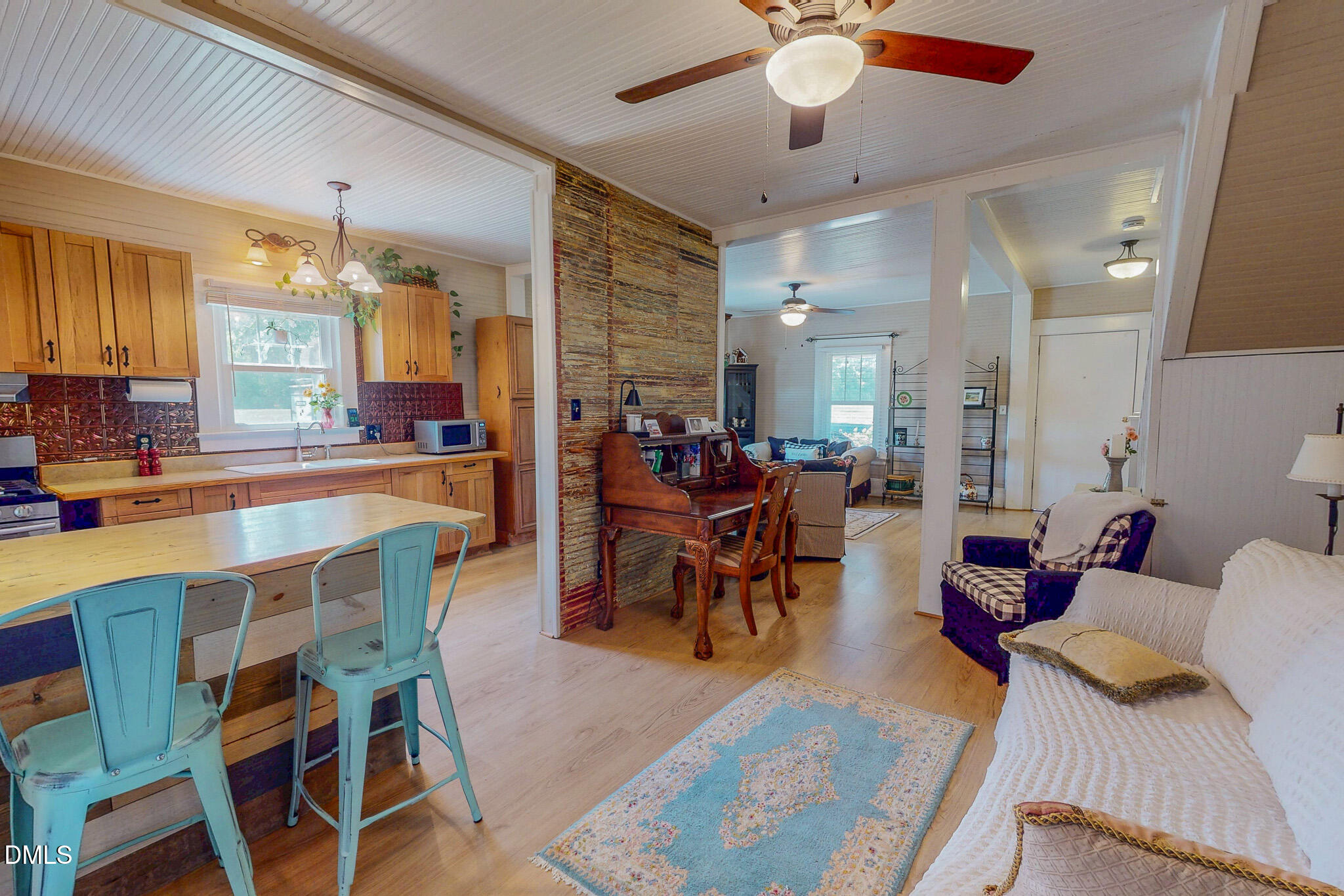 870 Morton-Pulliam Road