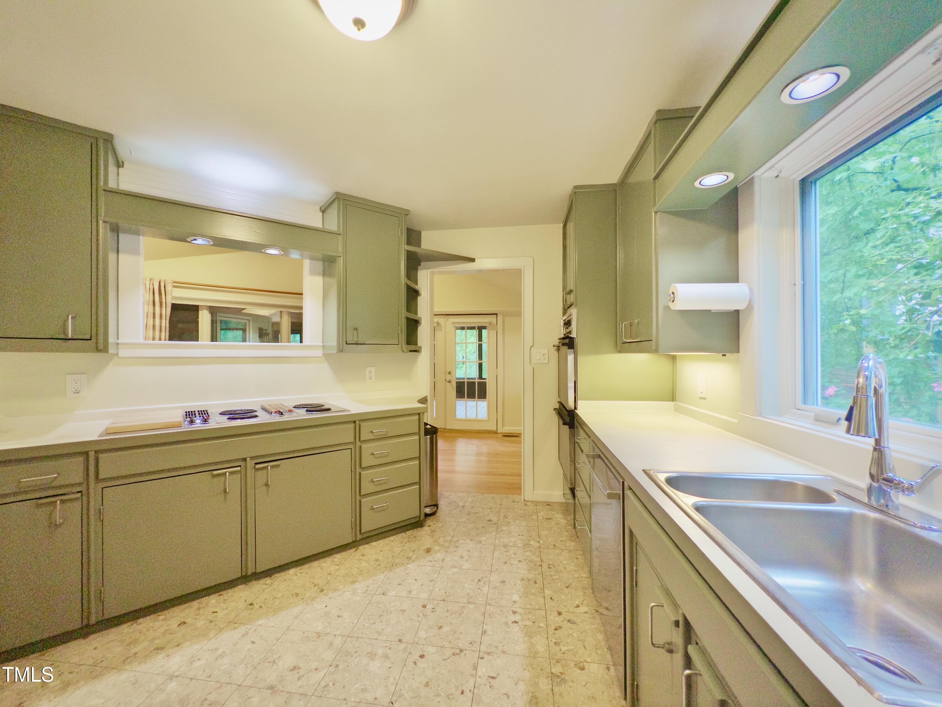 3009 Churchill Road