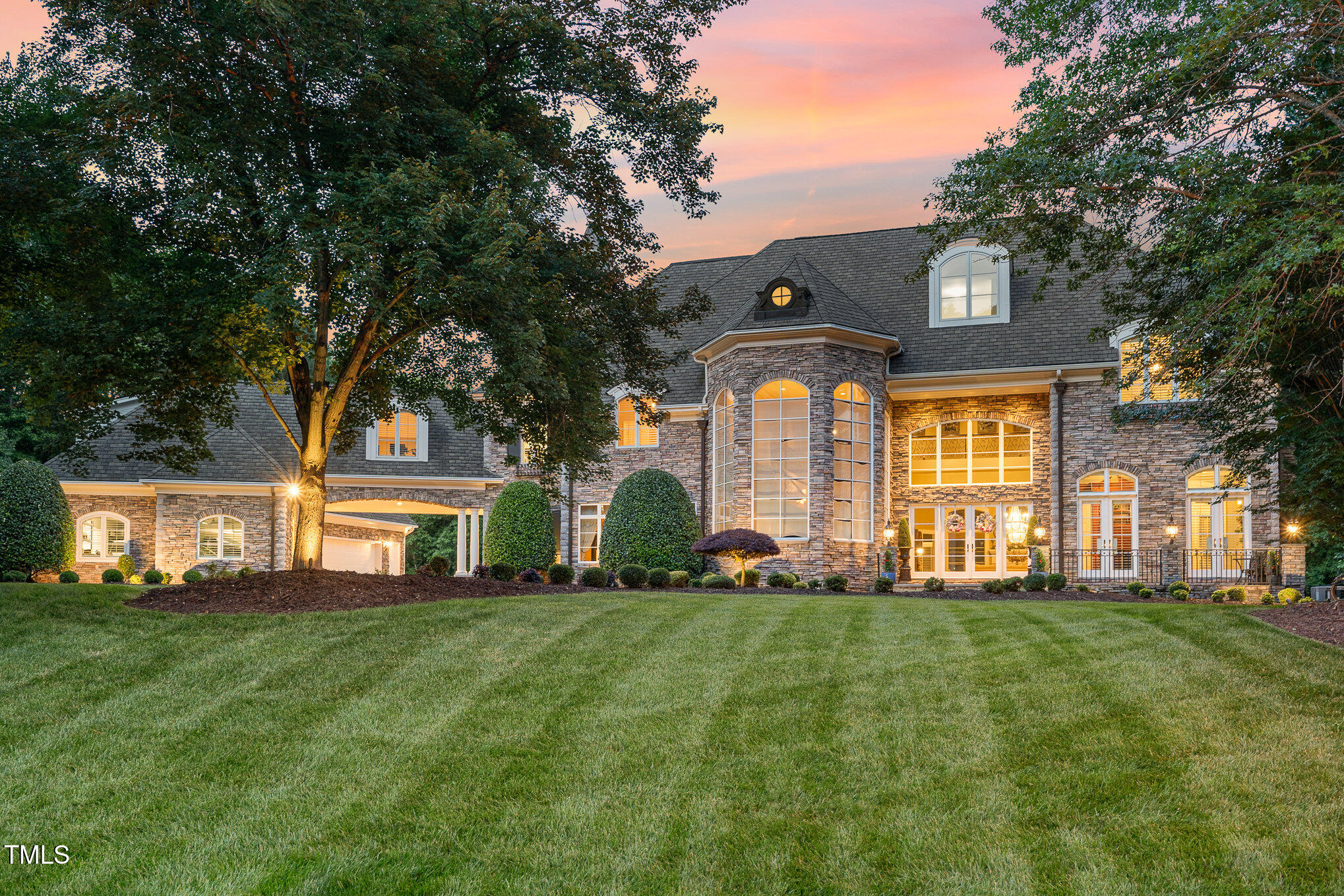 1801 Oatlands Court
