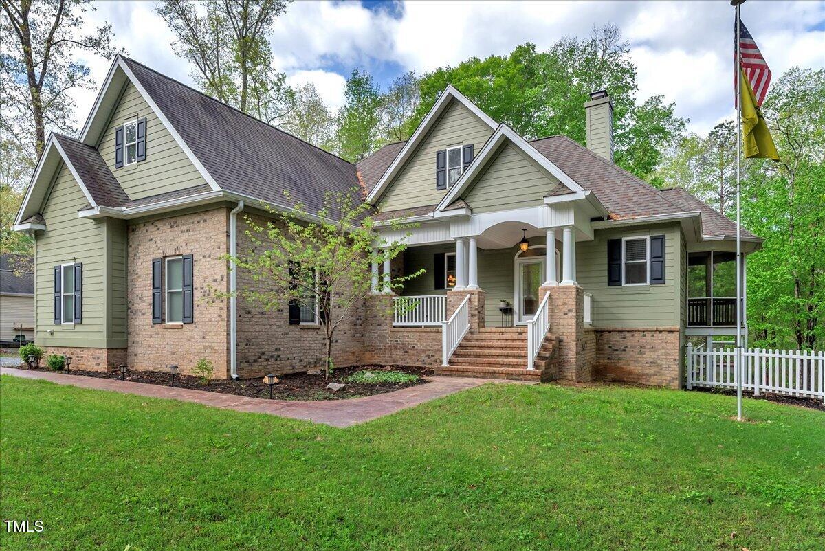9960 Lakeside Terrace