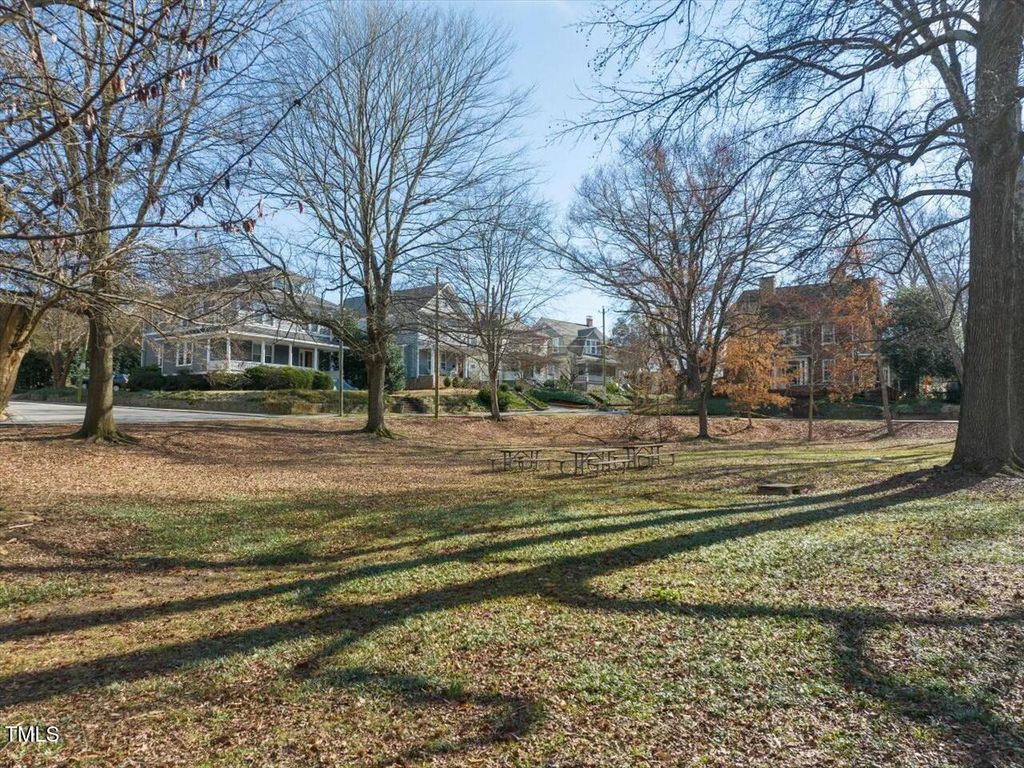 listing image 73