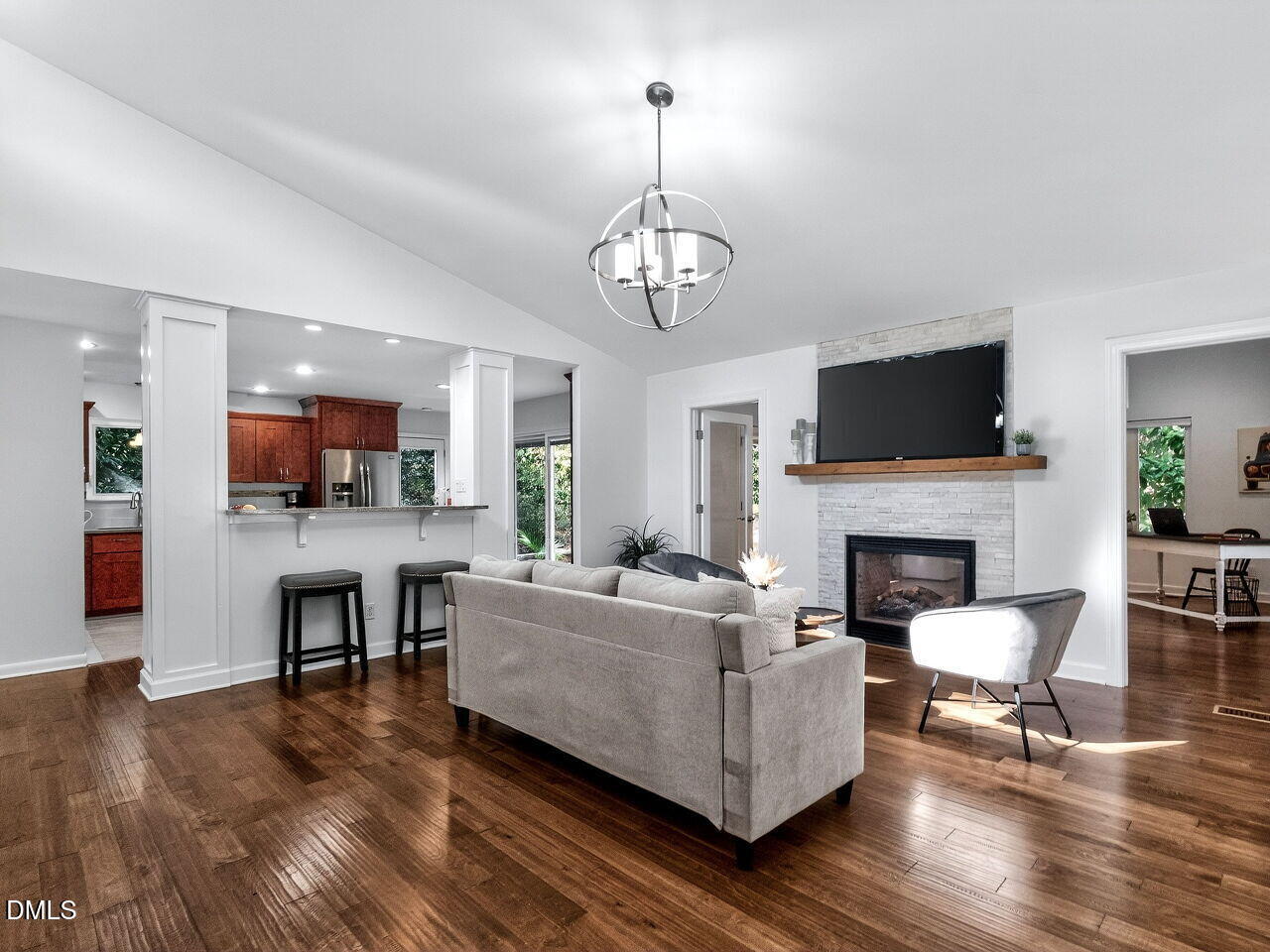 111 Ed Simmons Court