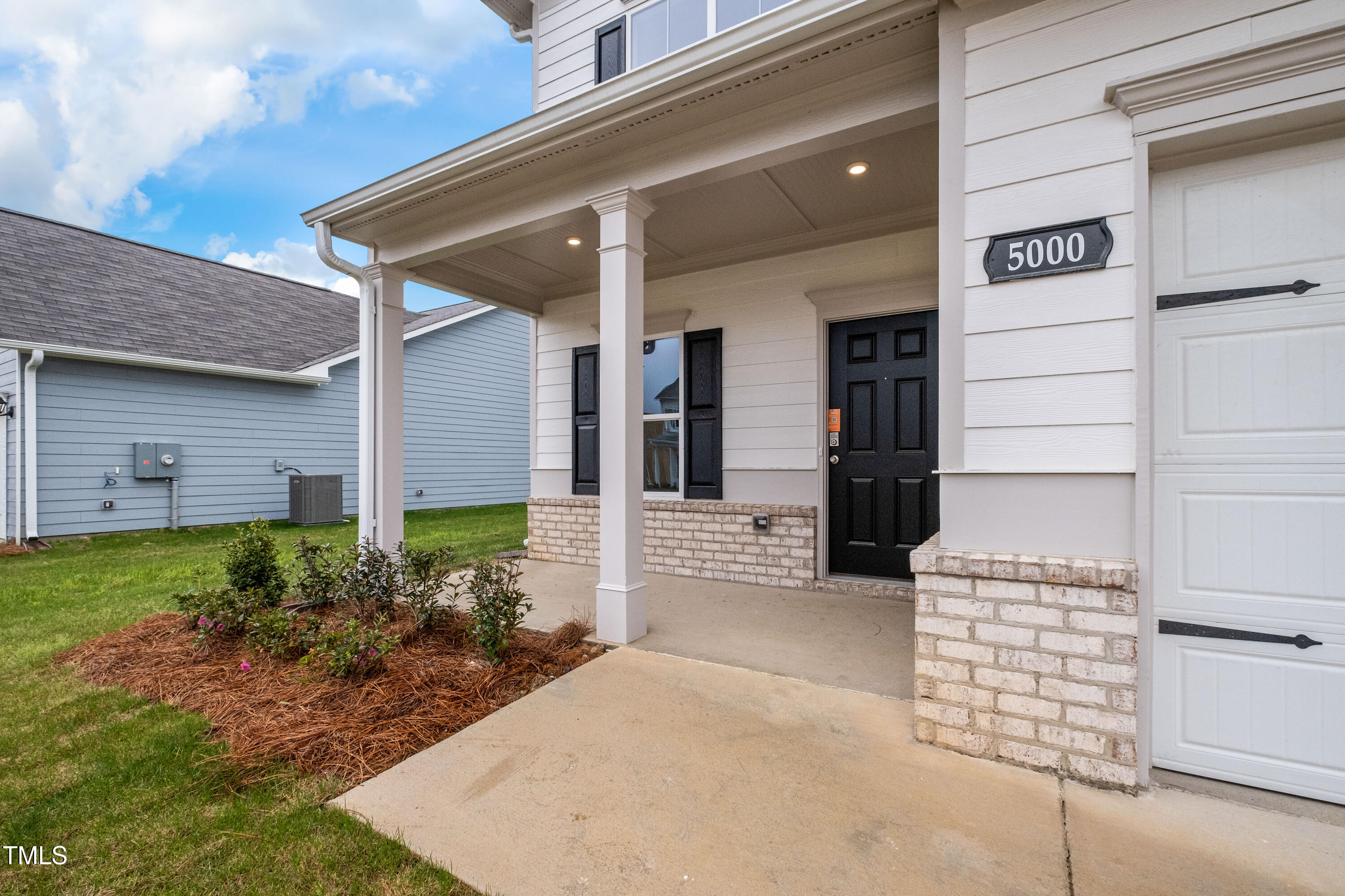 111 E Victory View Terrace