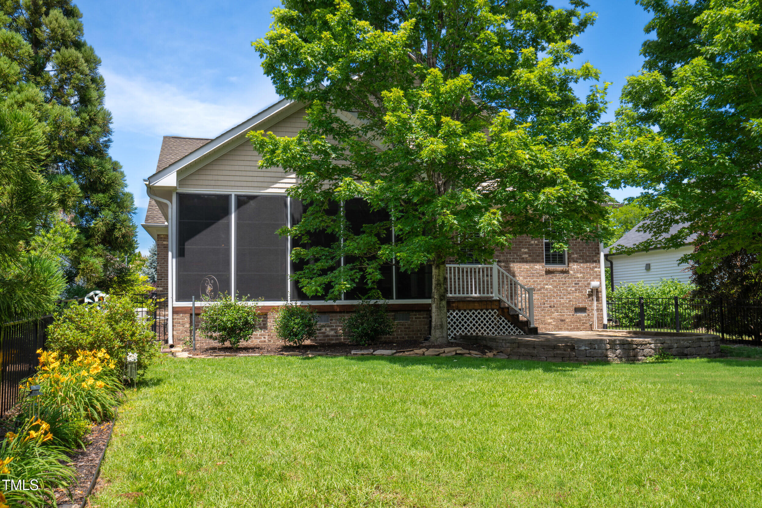1218 Crystalwater Drive