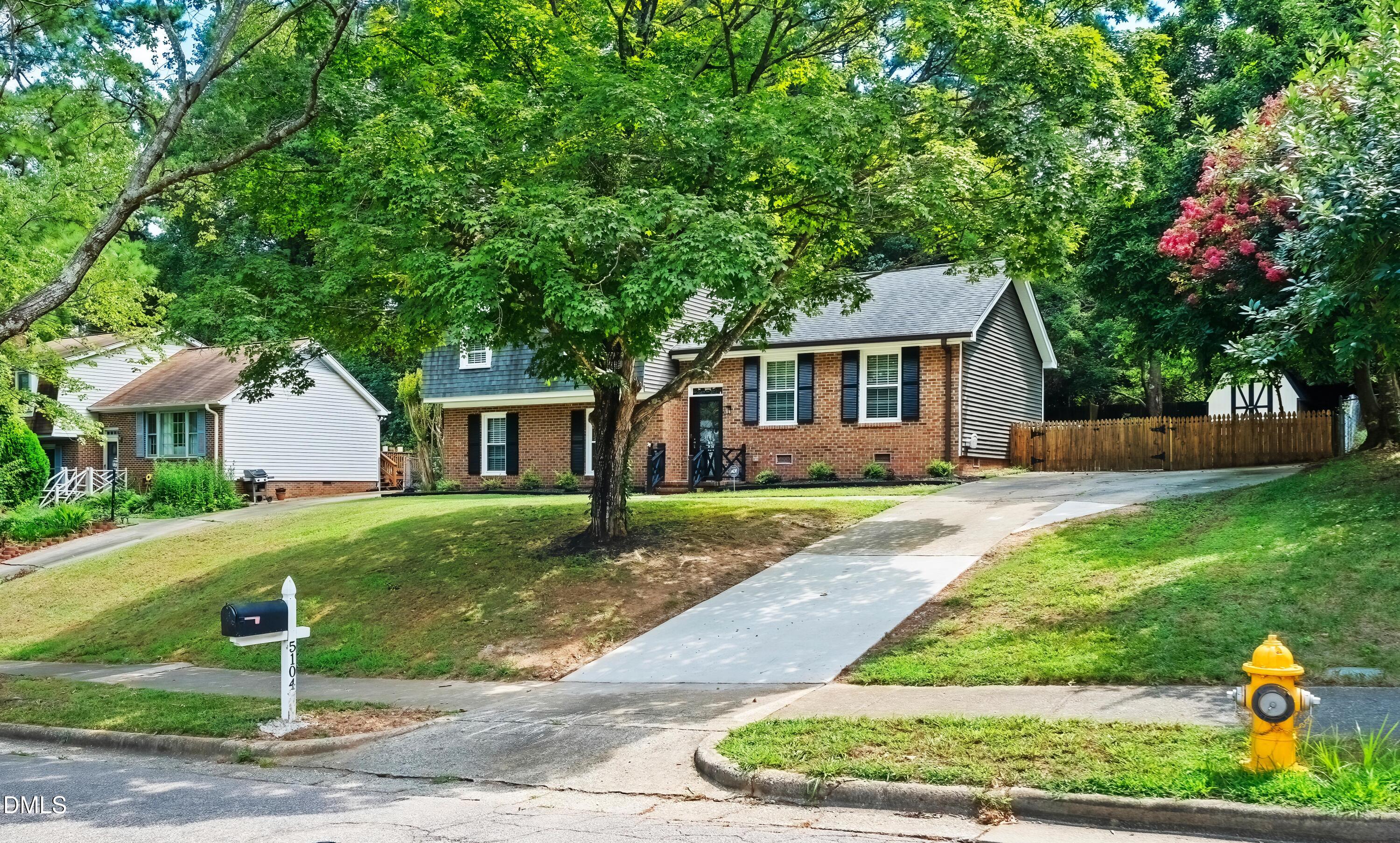 5104 Cedarwood Drive
