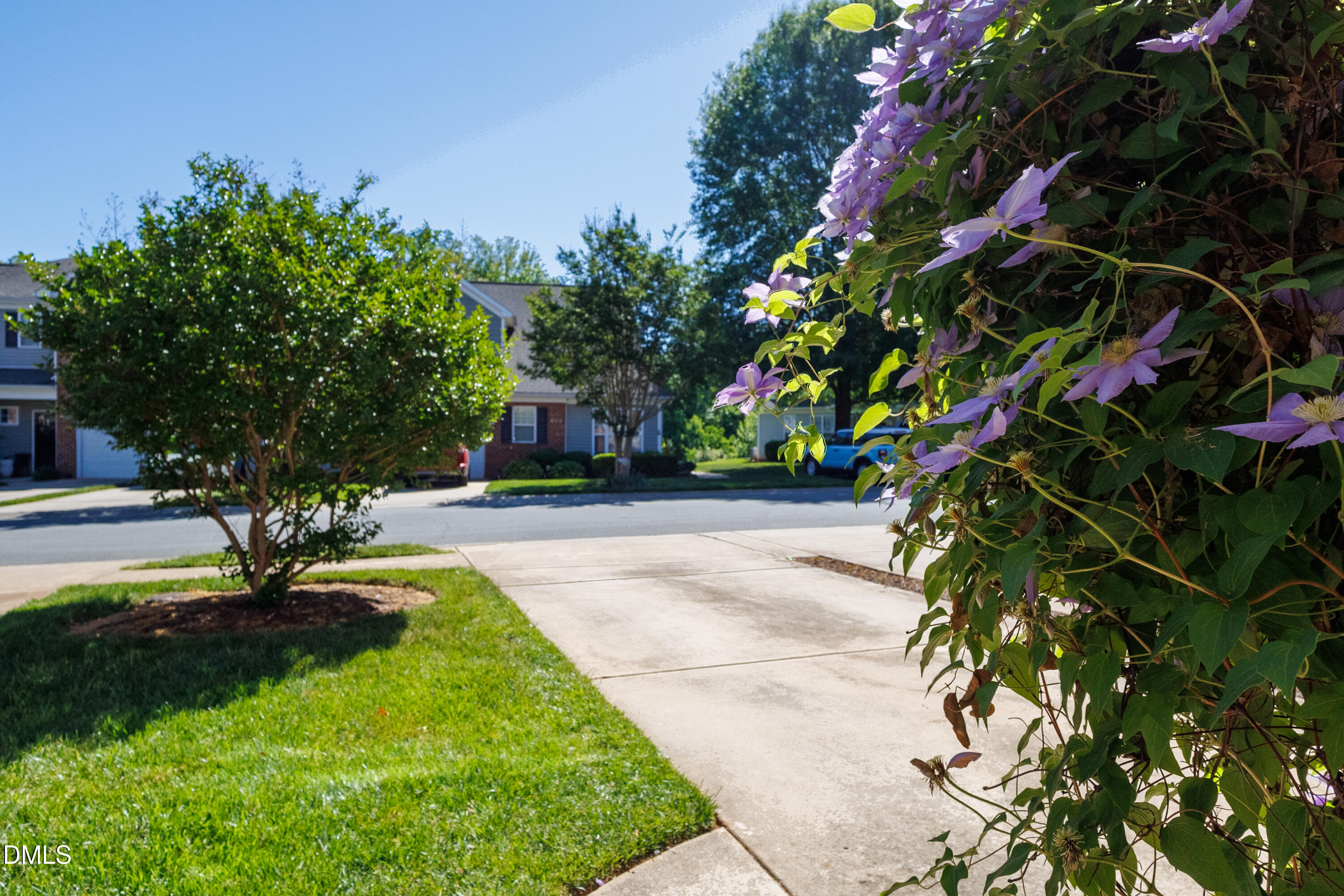 615 Oakfield Trail