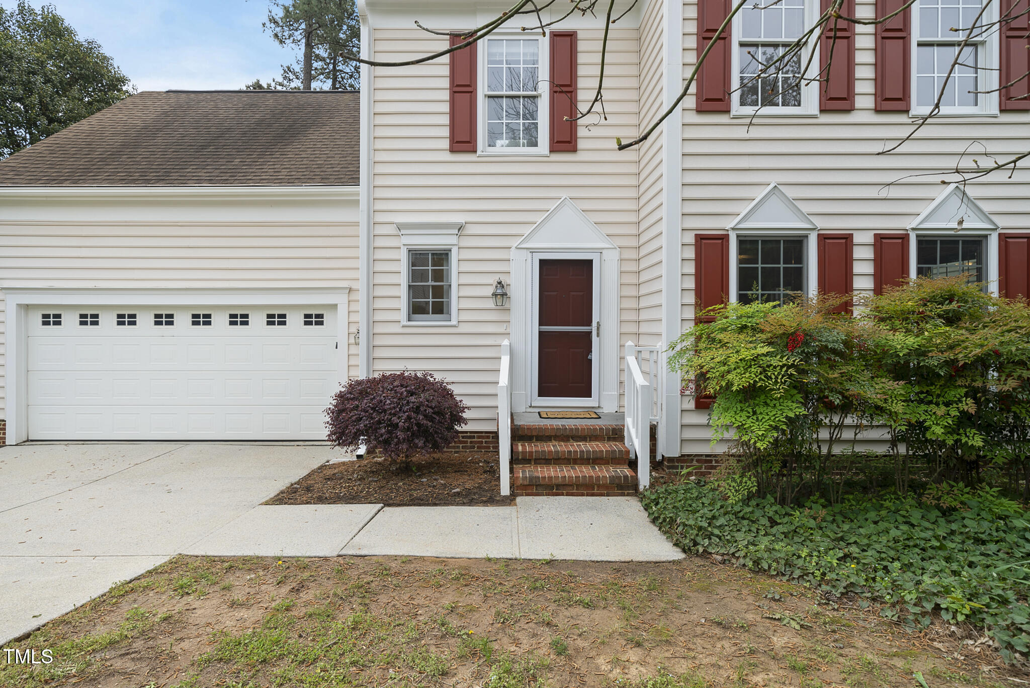 207 Ashley Brook Court