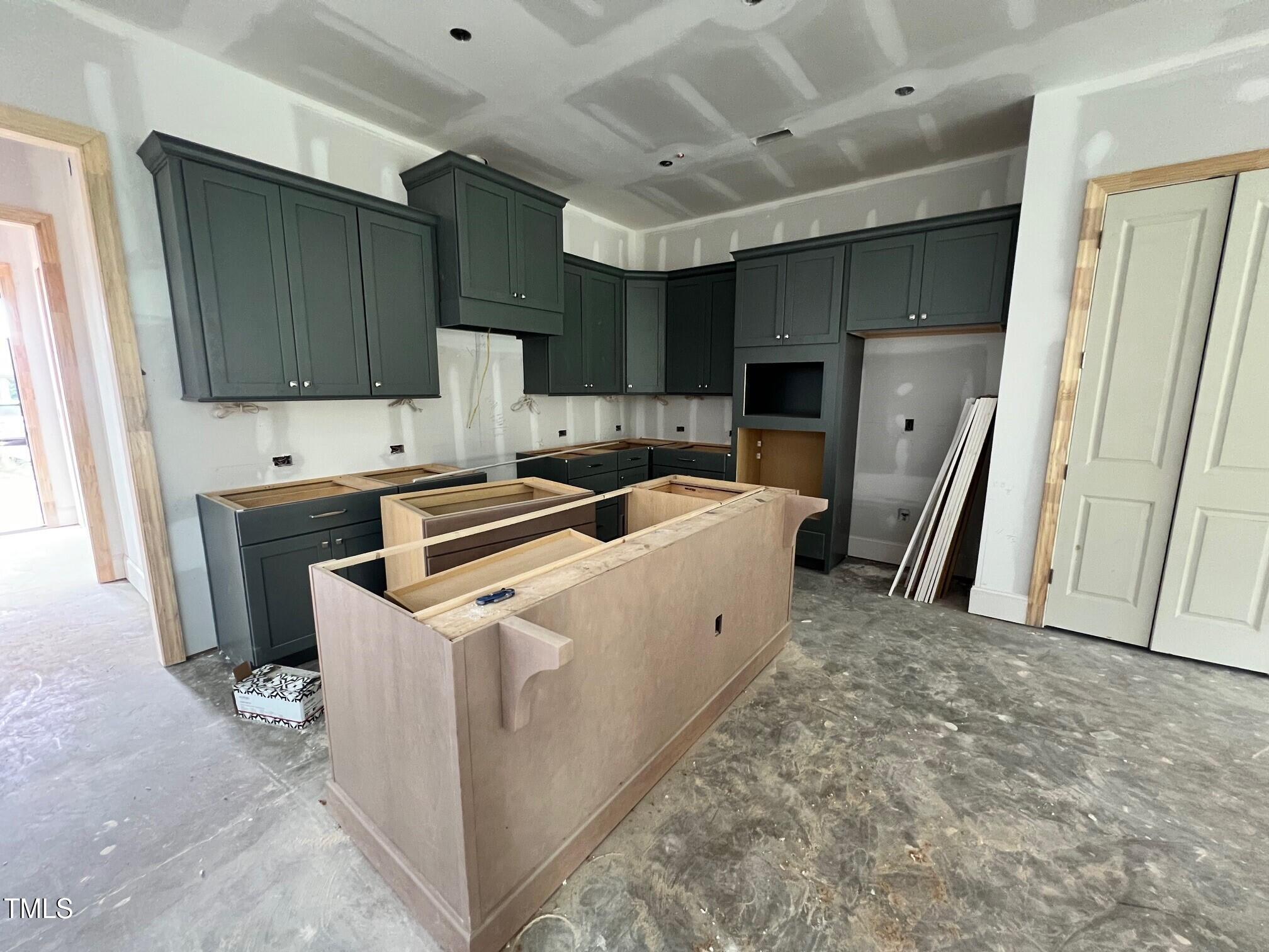 1027 Coldspring Circle