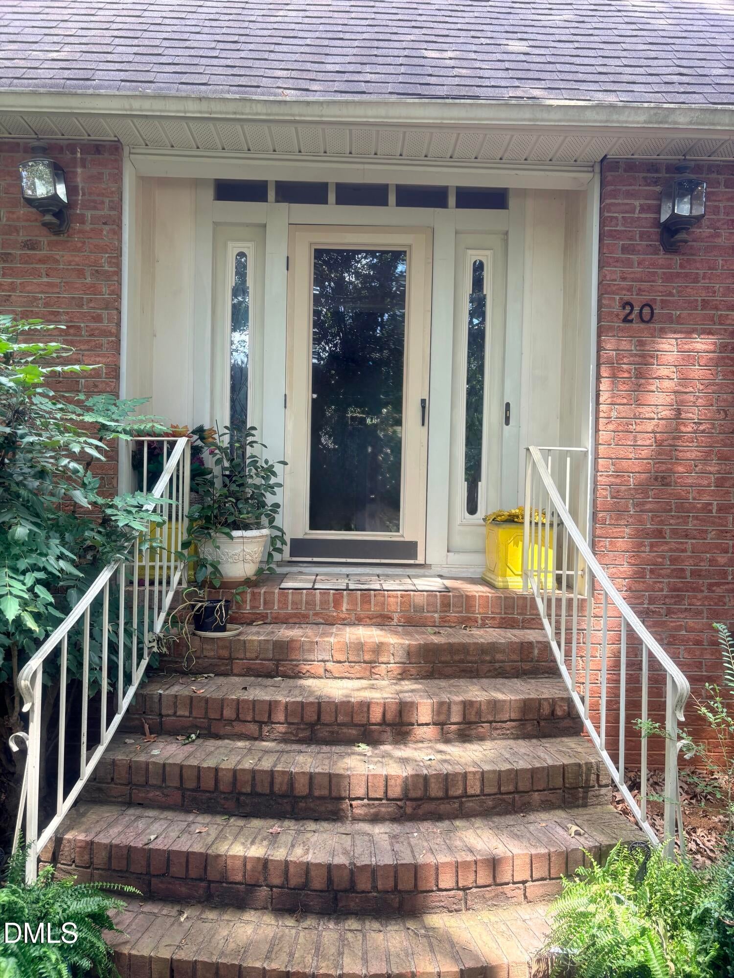 208 Eastwood Drive
