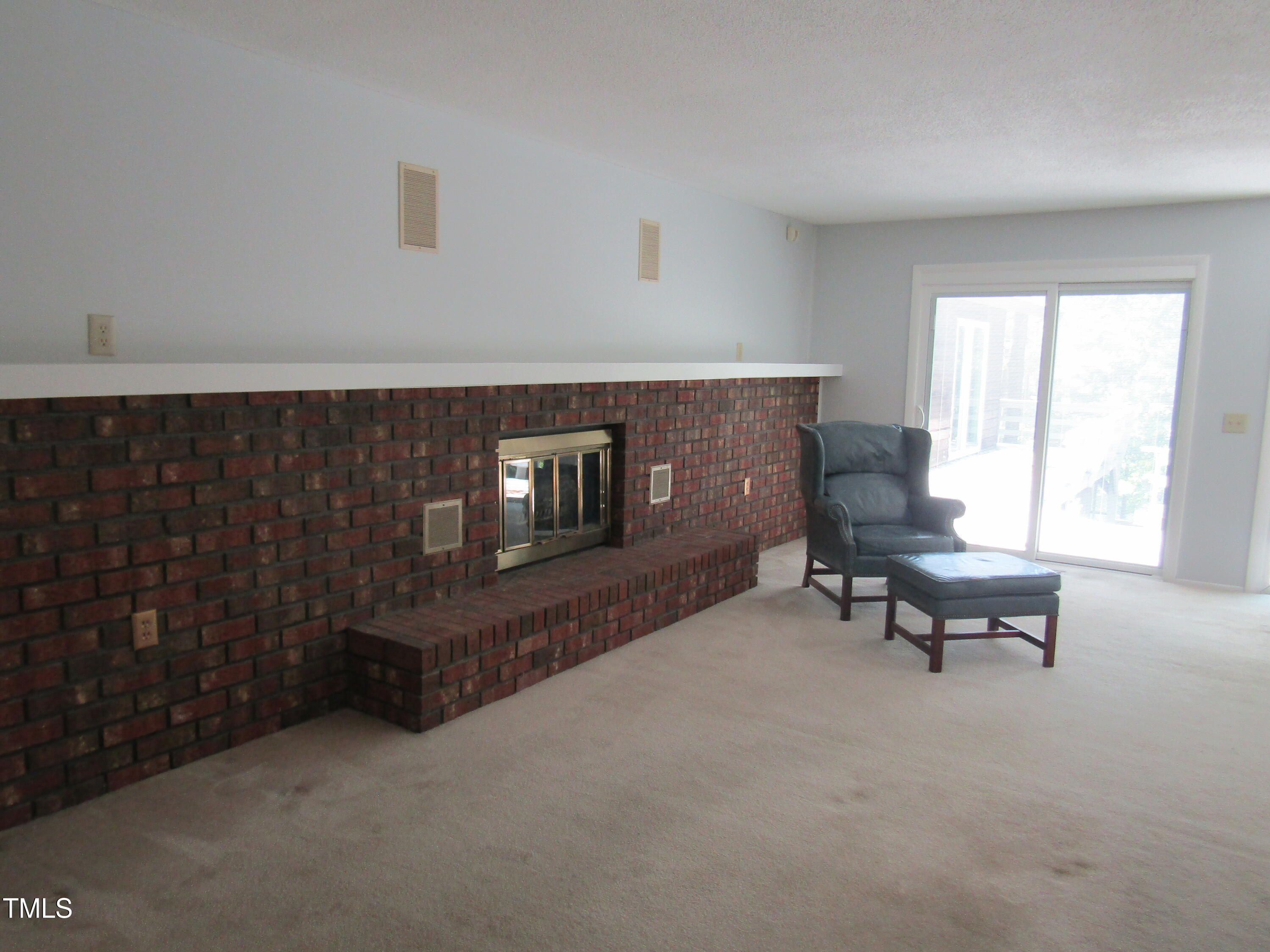 1812 Crepe Myrtle Drive