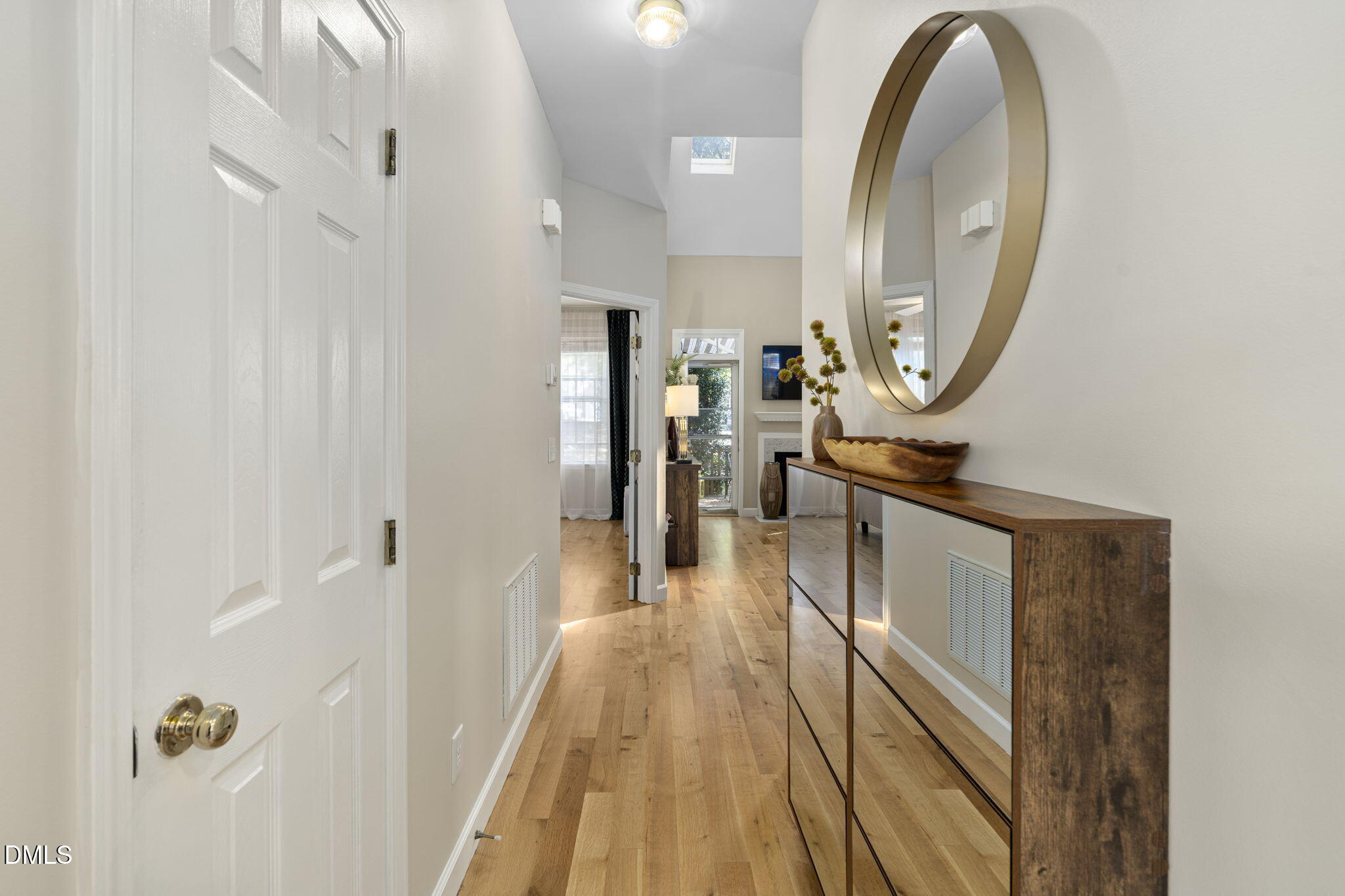 600 Nottinghill Walk