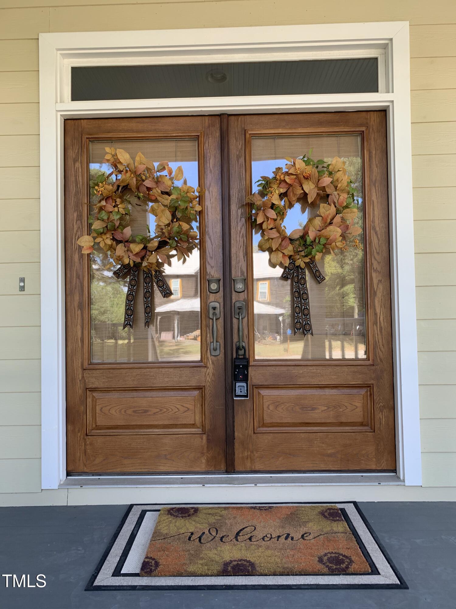 207 N Hopkins Avenue