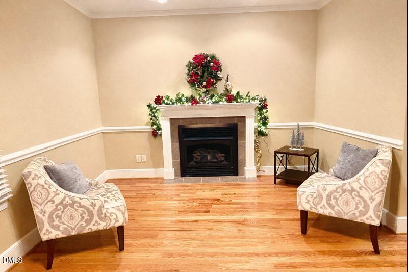 207 N Hopkins Avenue