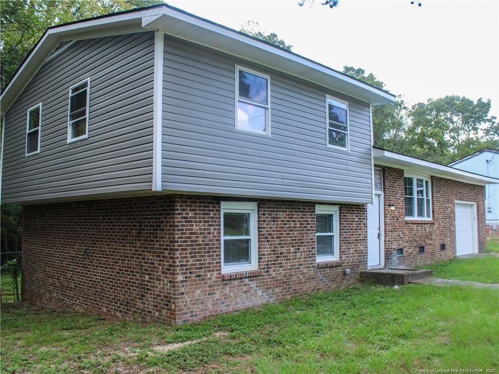 2406 W Brinkley Drive