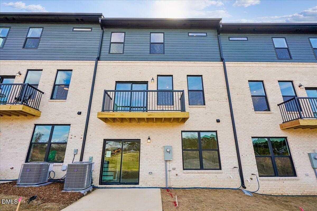 132 Midtown Rows Way 20