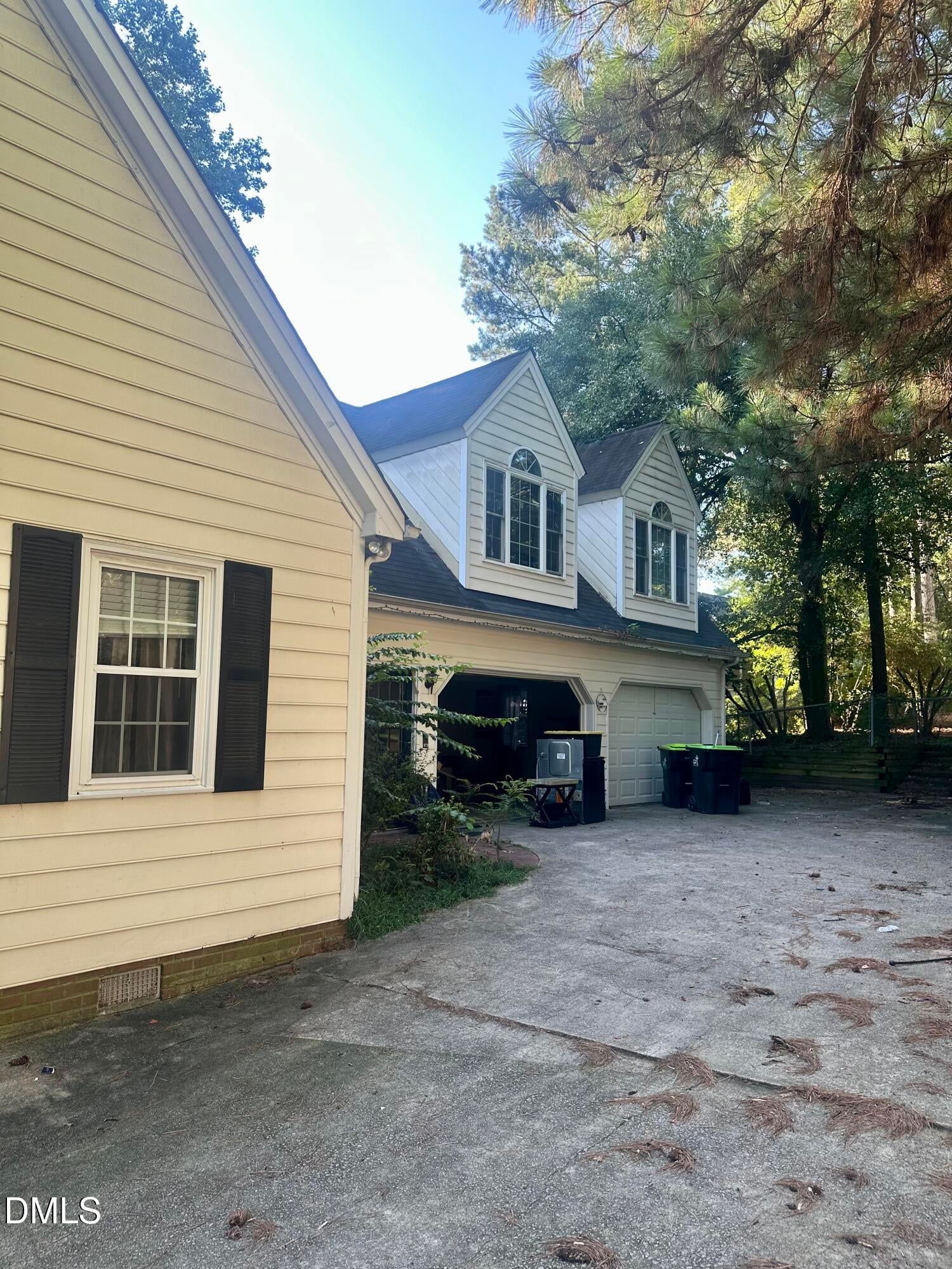 615 Stratford Drive