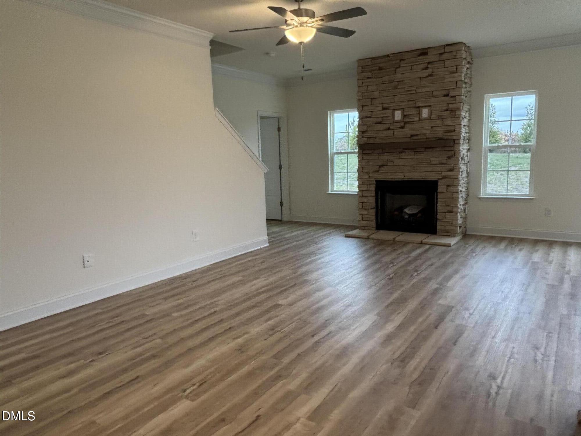 1917 Darrell Drive 5